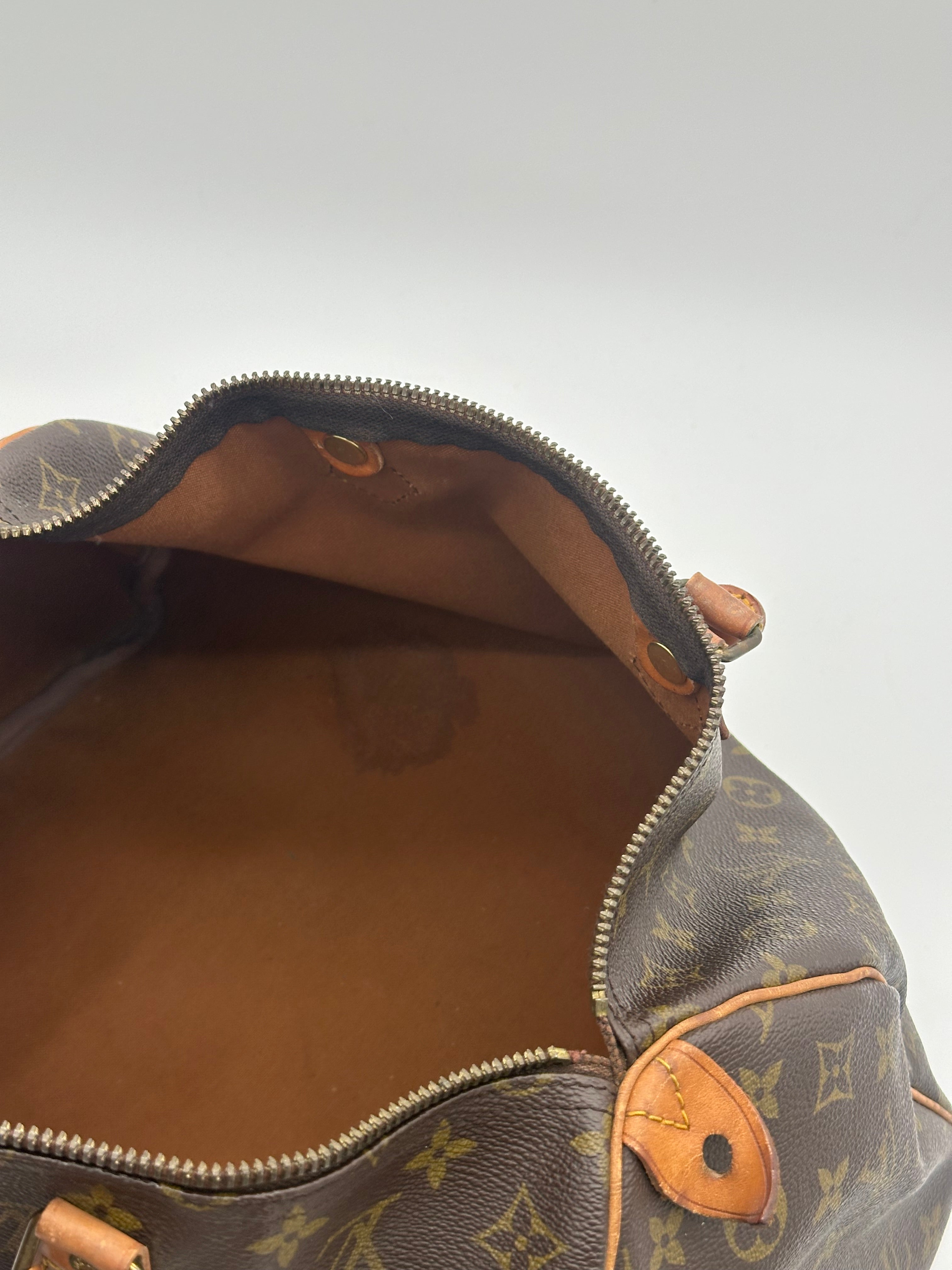 Louis Vuitton Speedy 35