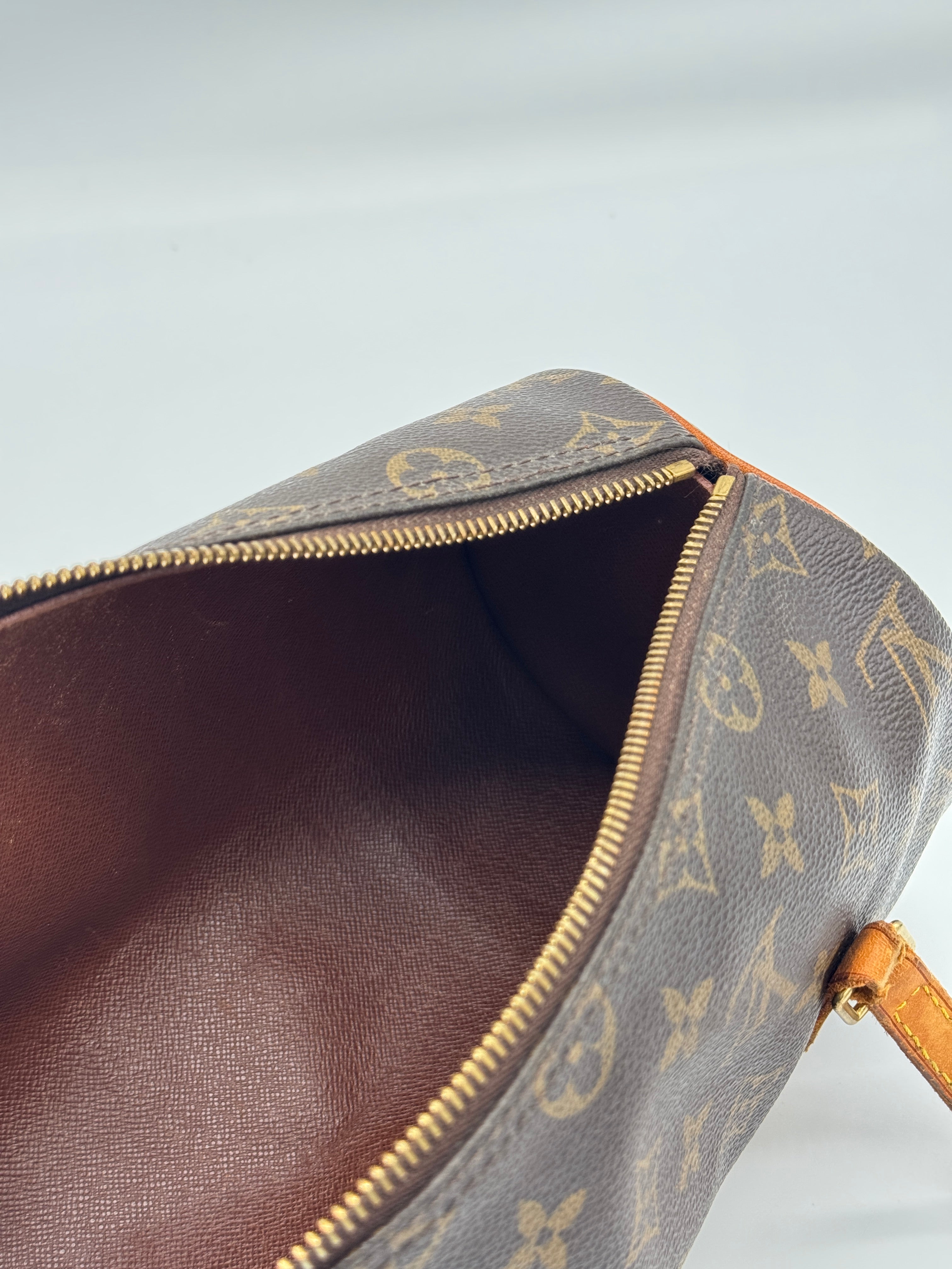 Louis Vuitton Papillon 26