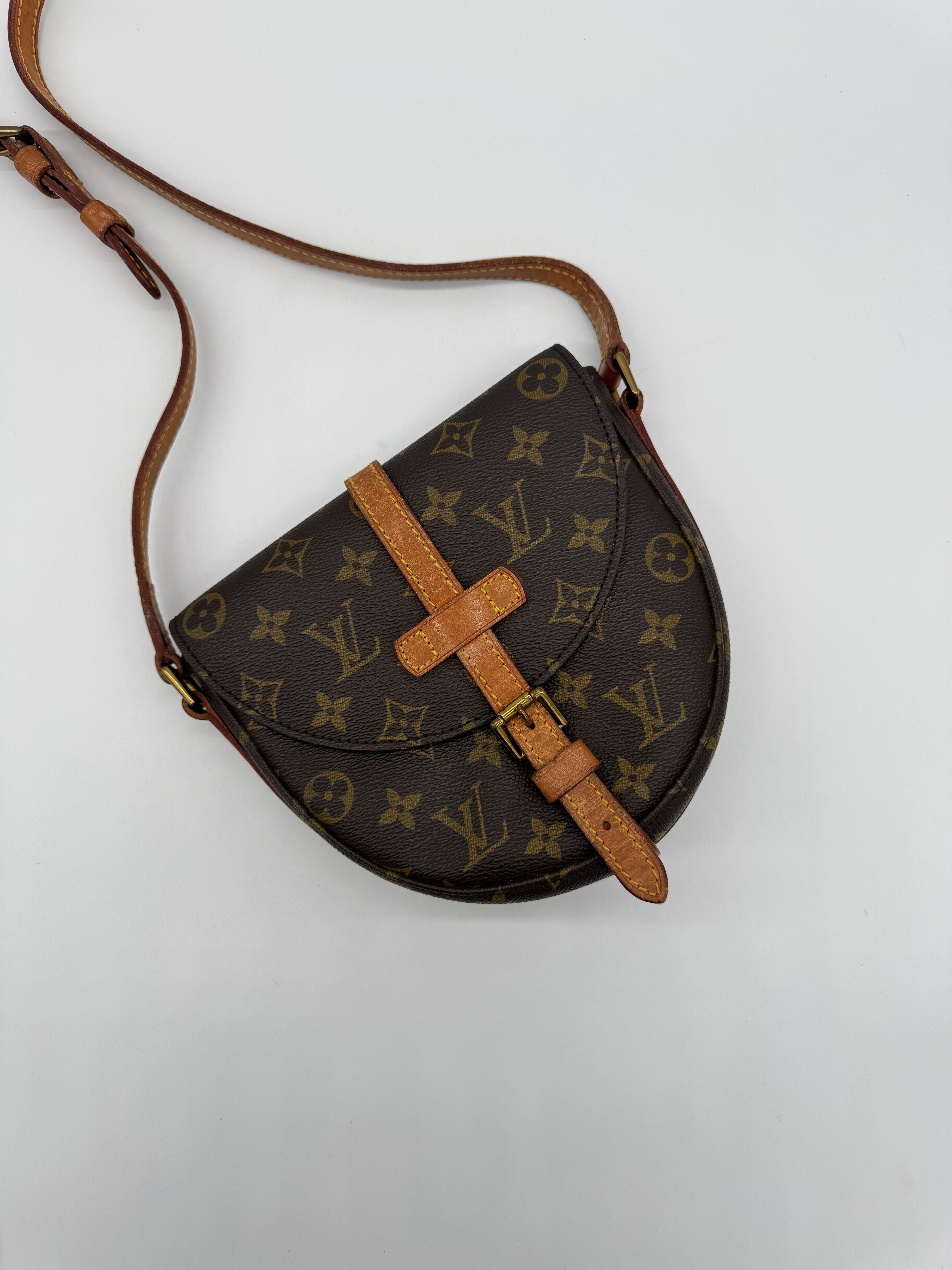 Louis Vuitton Chantilly PM