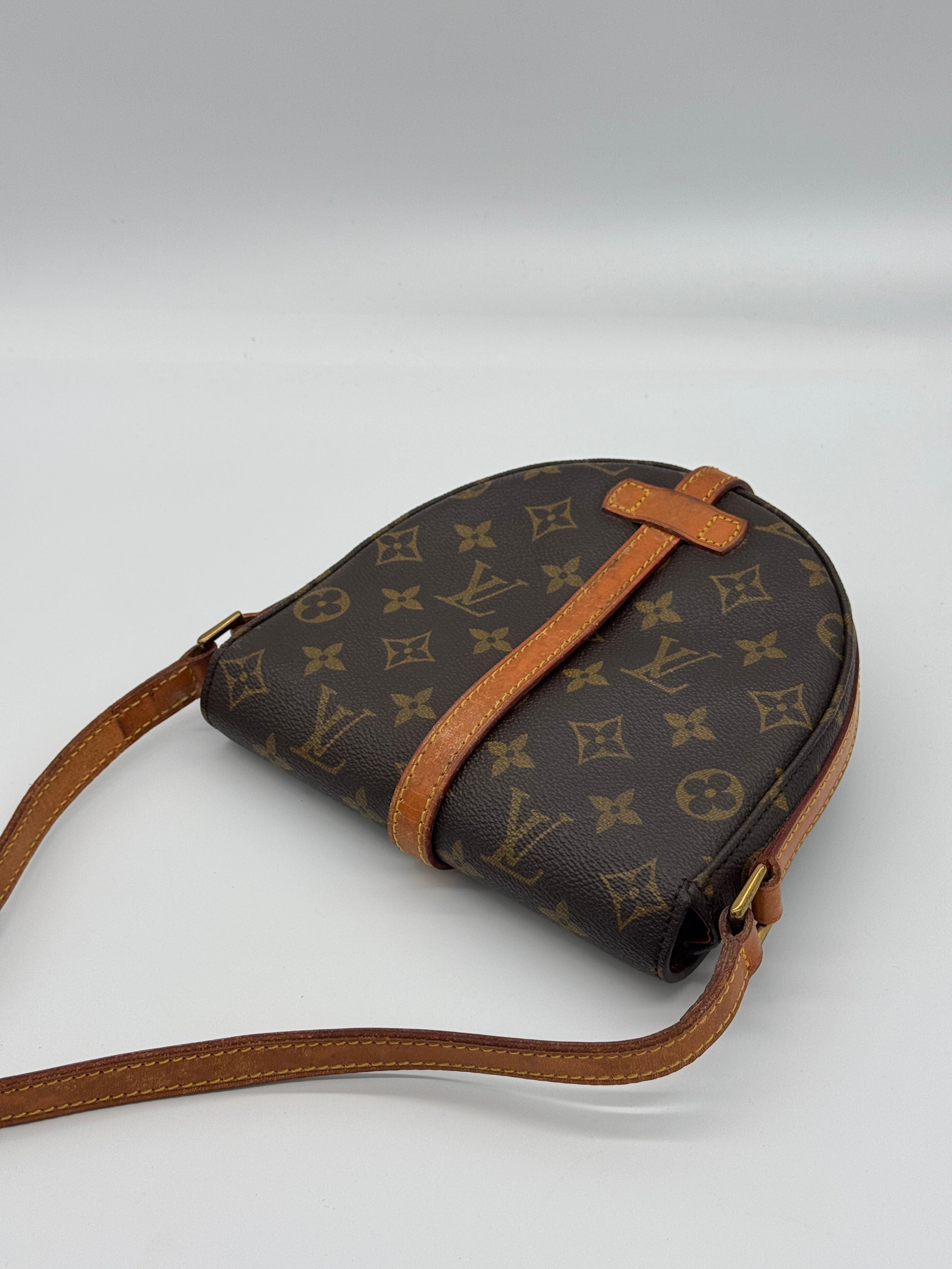 Louis Vuitton Chantilly PM