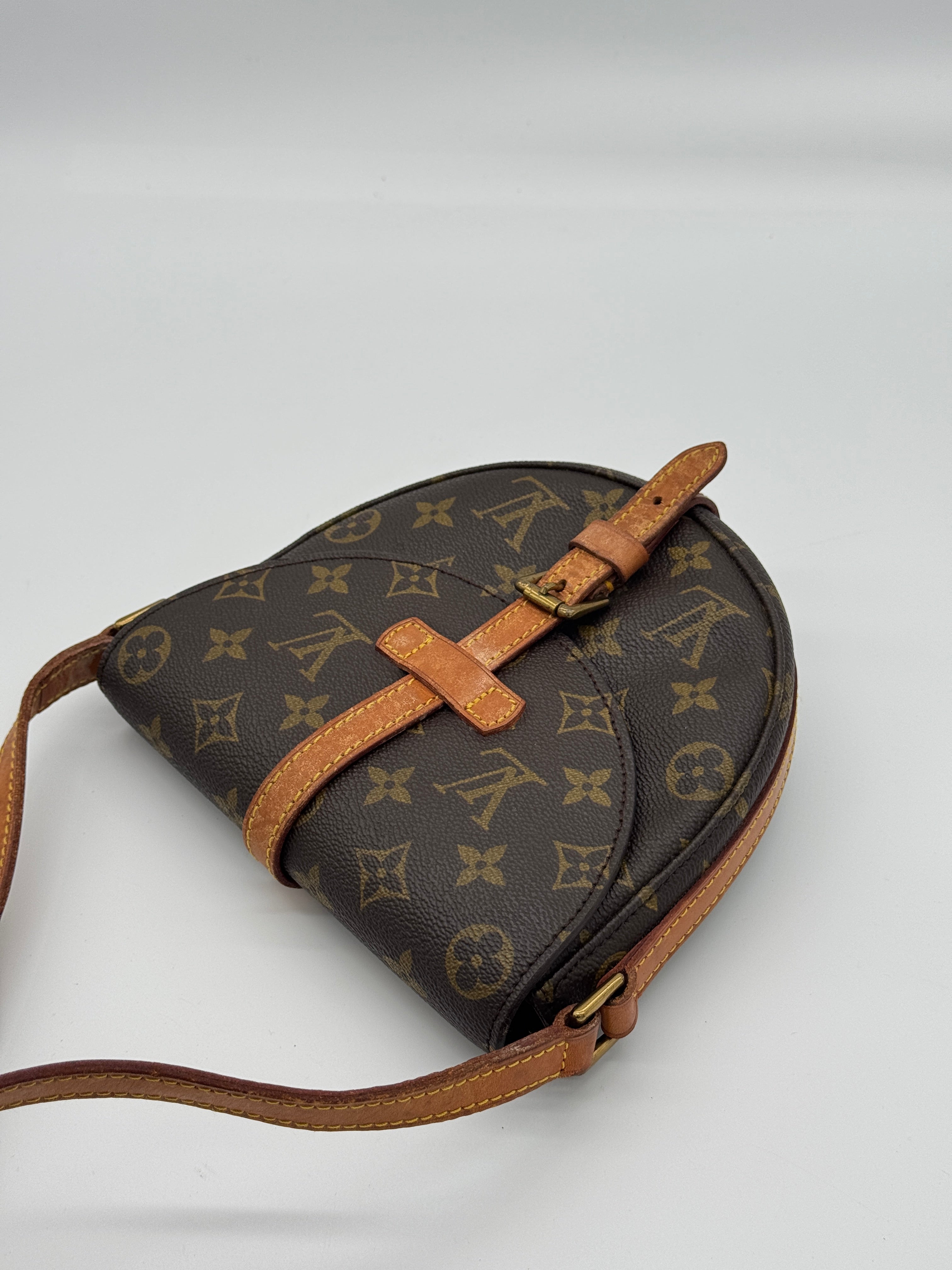 Louis Vuitton Chantilly PM