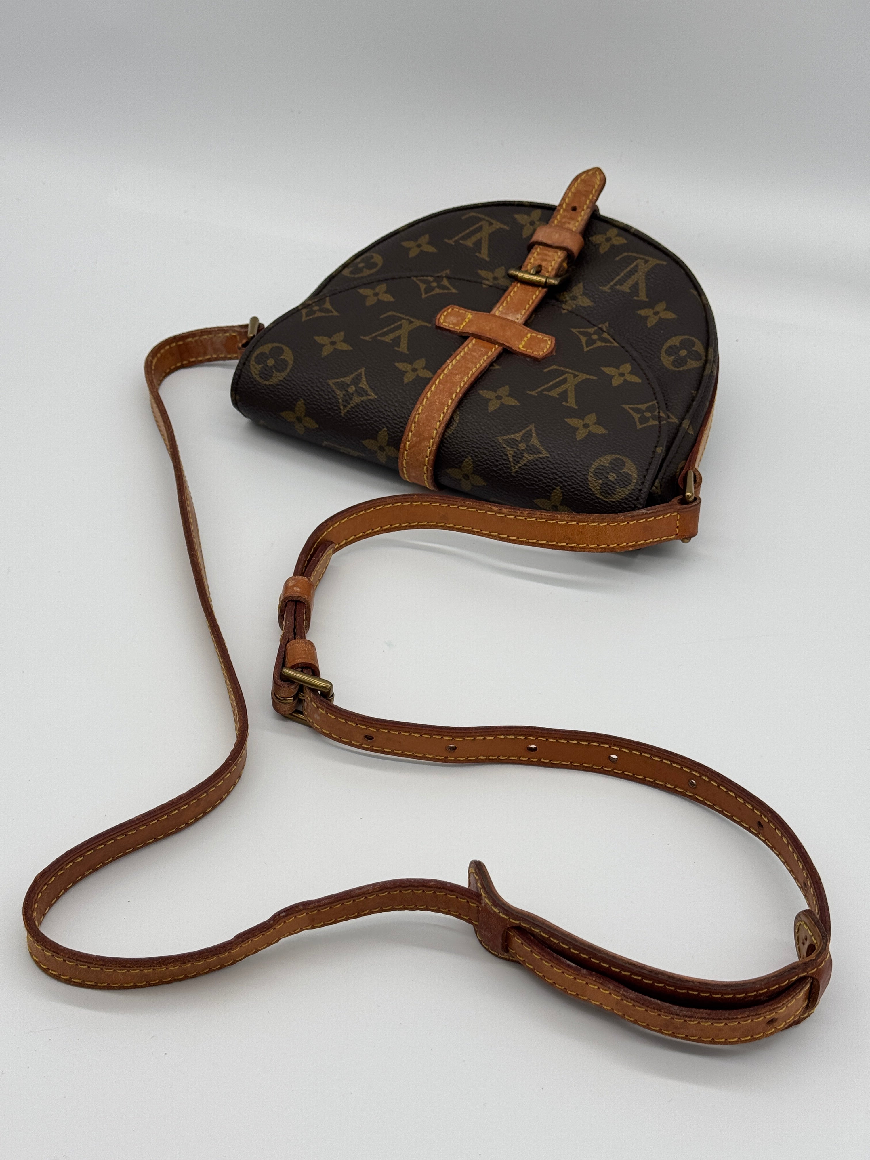 Louis Vuitton Chantilly PM