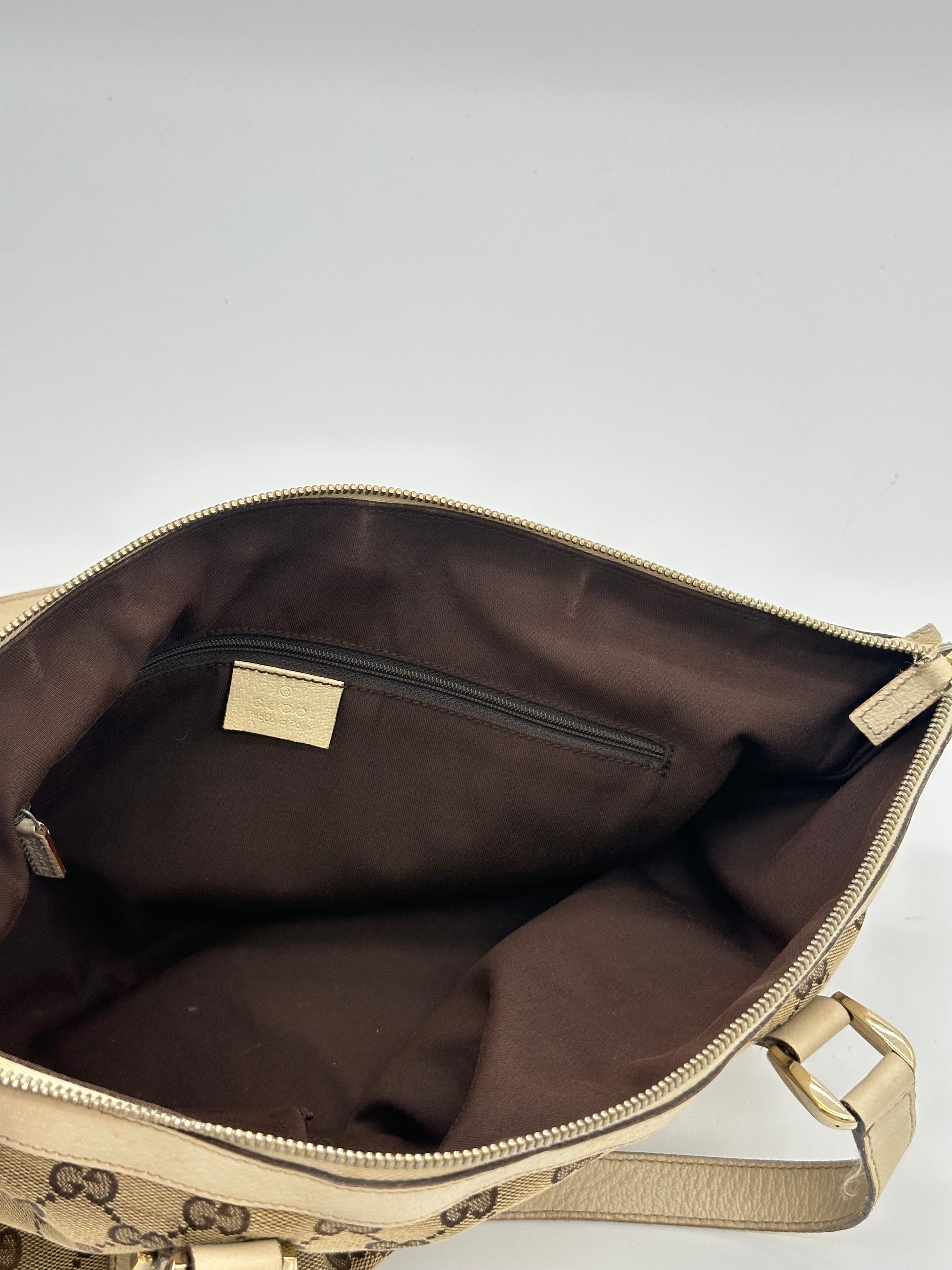 Gucci Small Abbey Tote