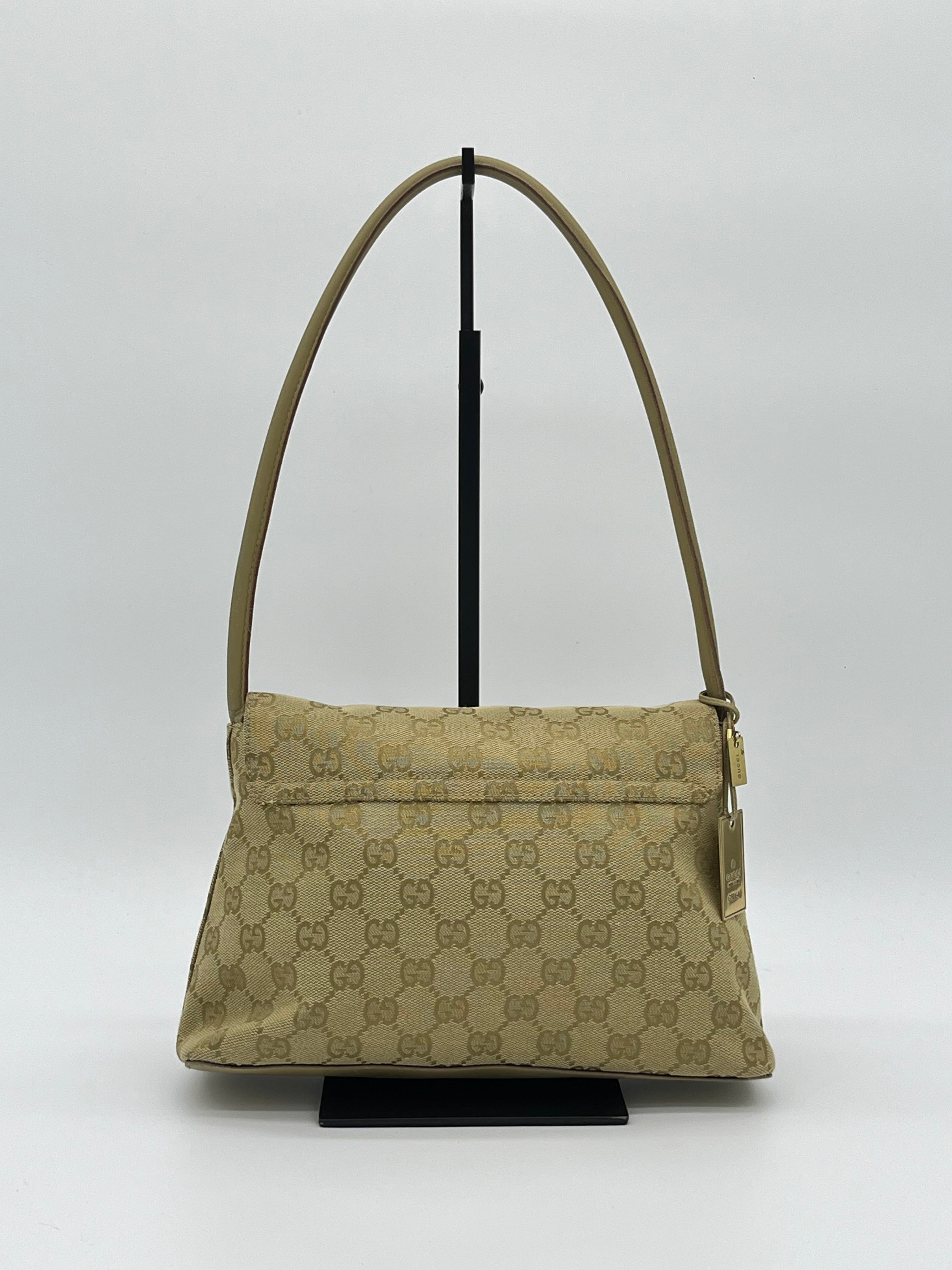 Gucci Canvas Looping