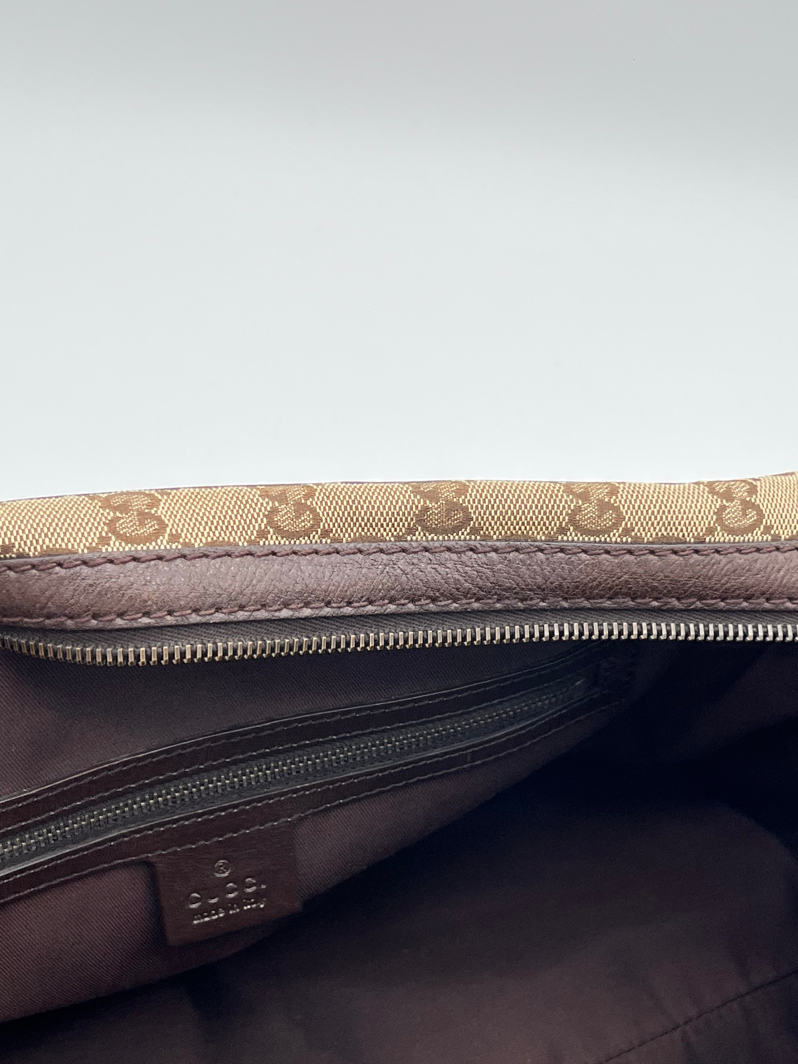 Gucci Interlocking Icons Boston