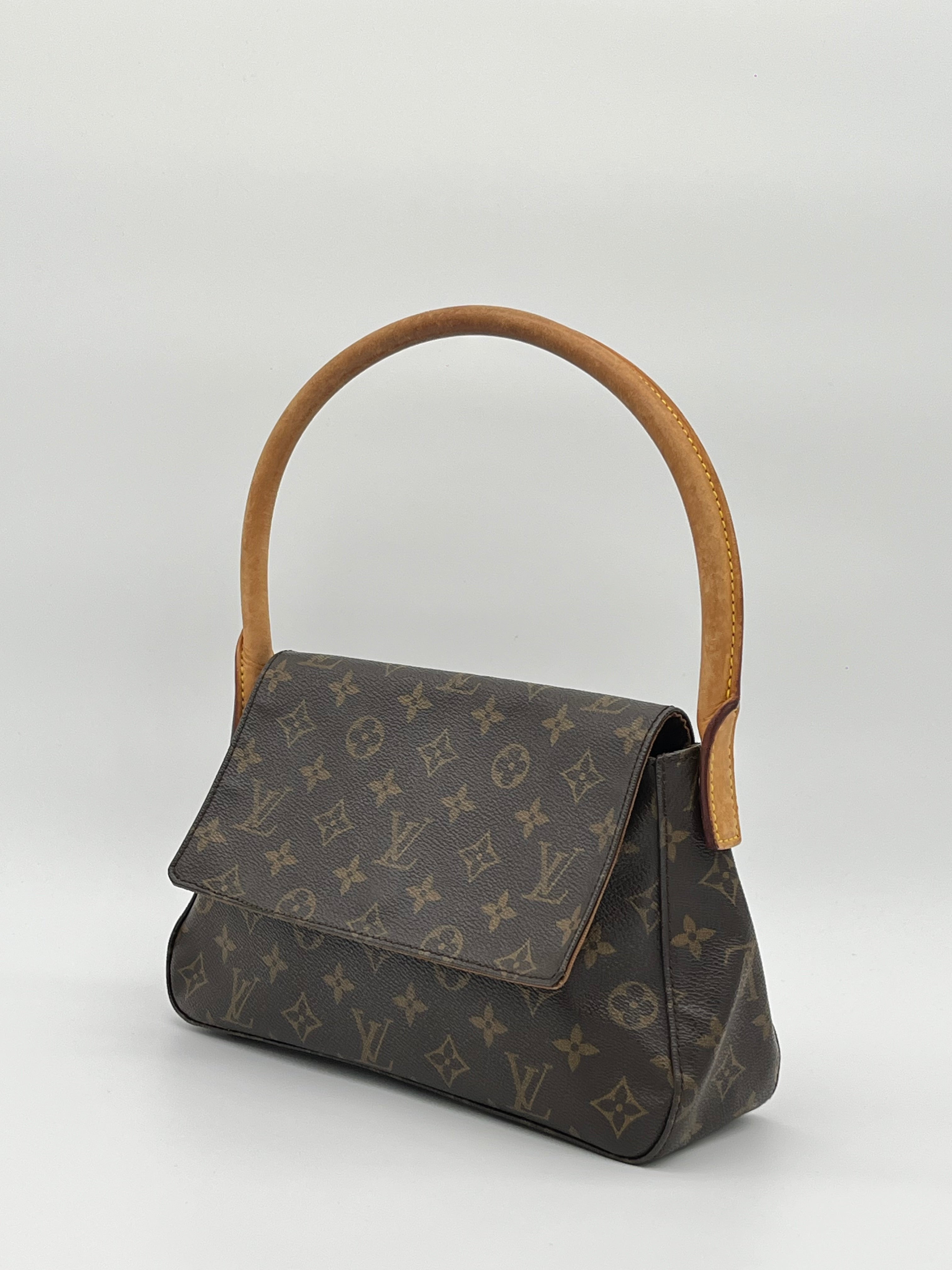 Louis Vuitton Mini Looping