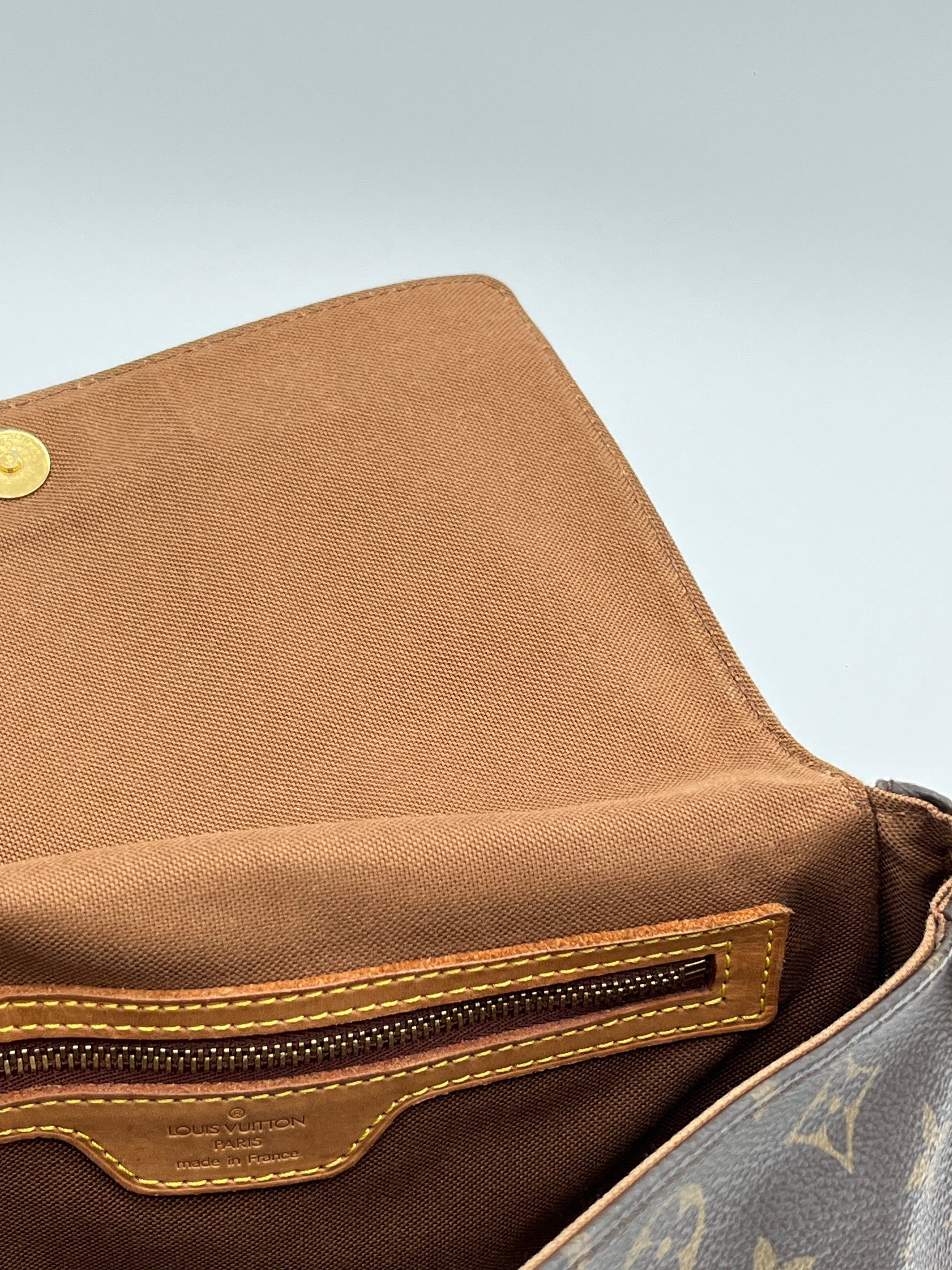 Louis Vuitton Mini Looping