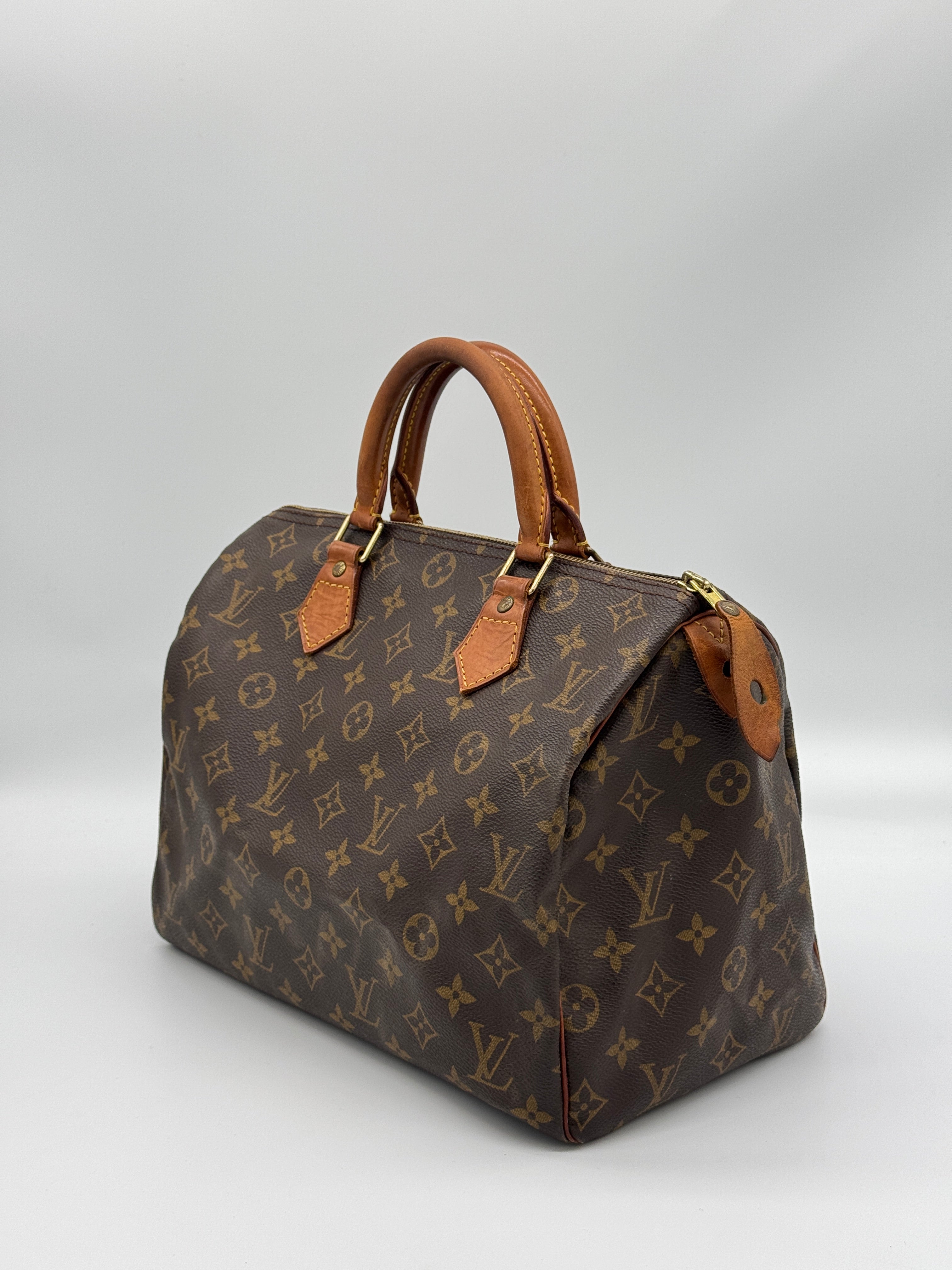 Louis Vuitton Speedy 30