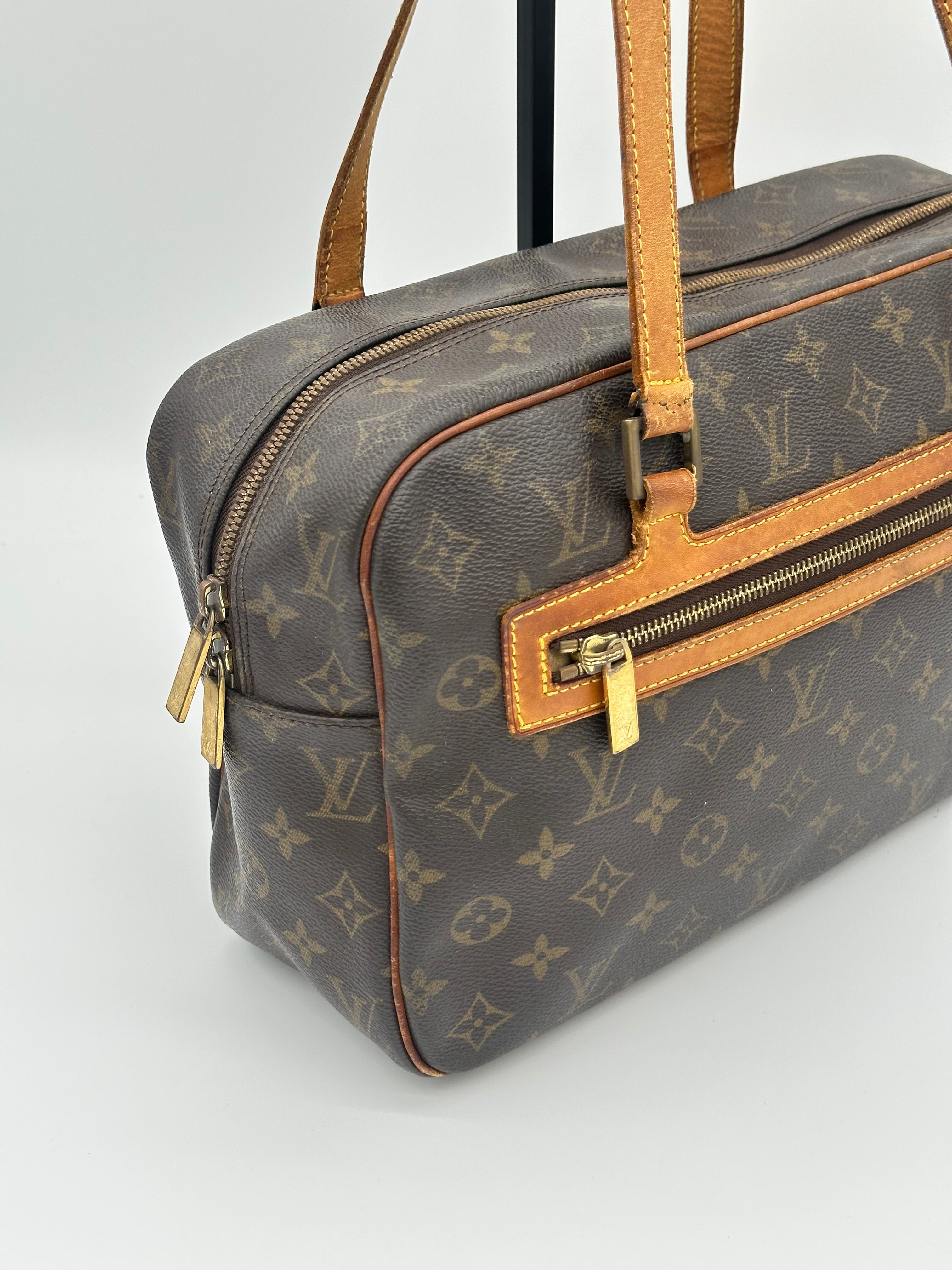 Louis Vuitton Cité GM