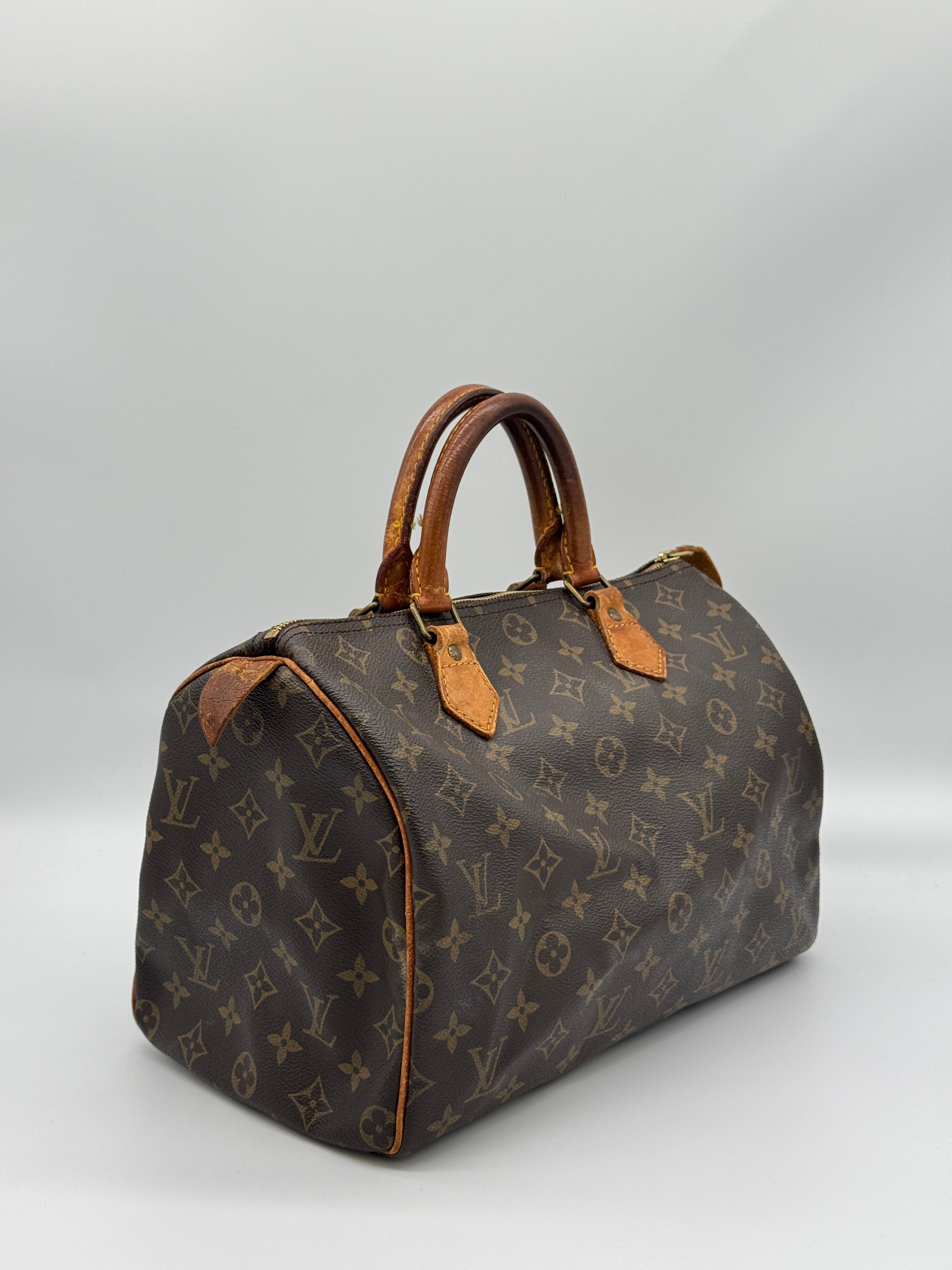 Louis Vuitton Speedy 30