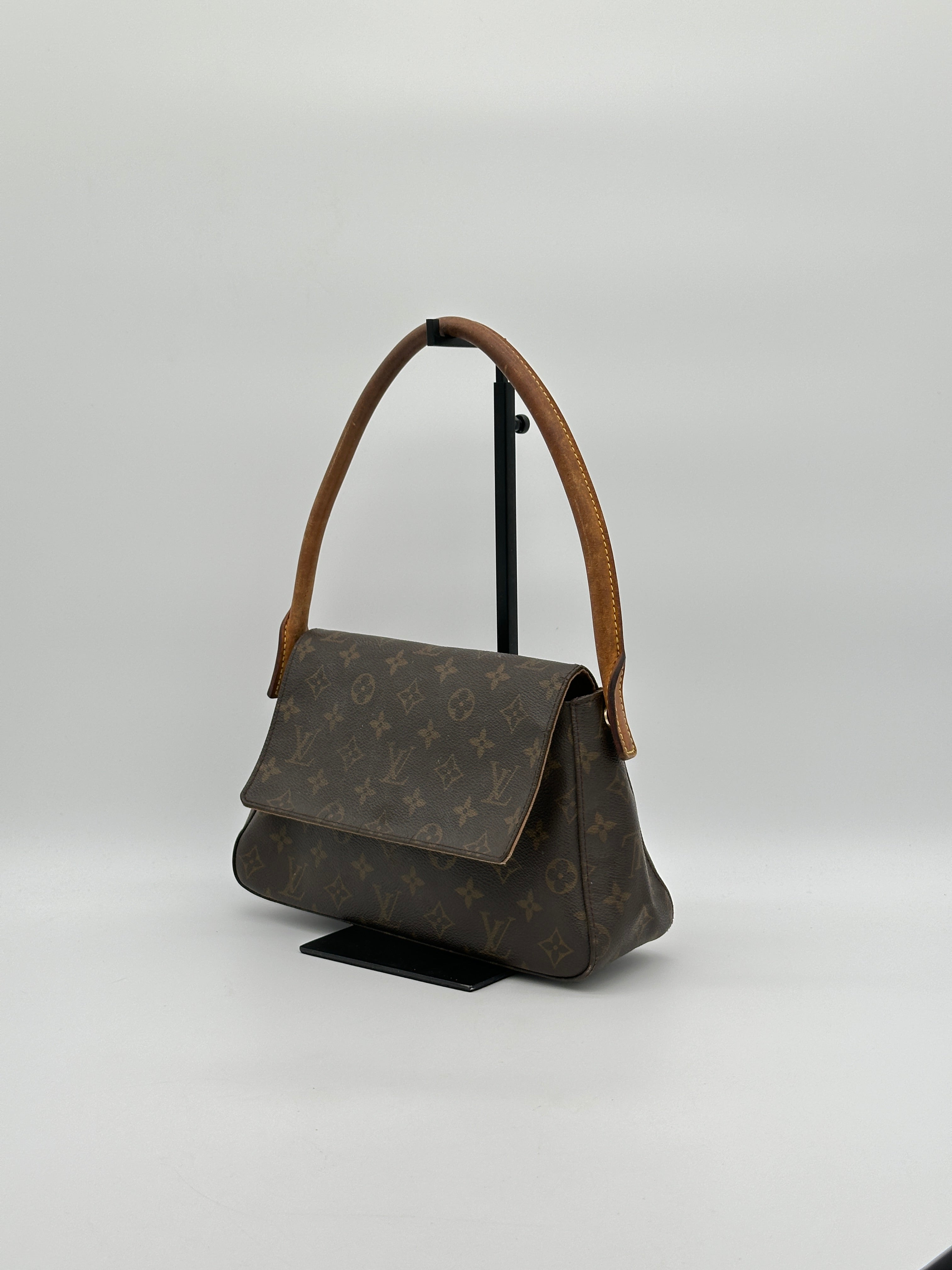 Louis Vuitton Mini Looping