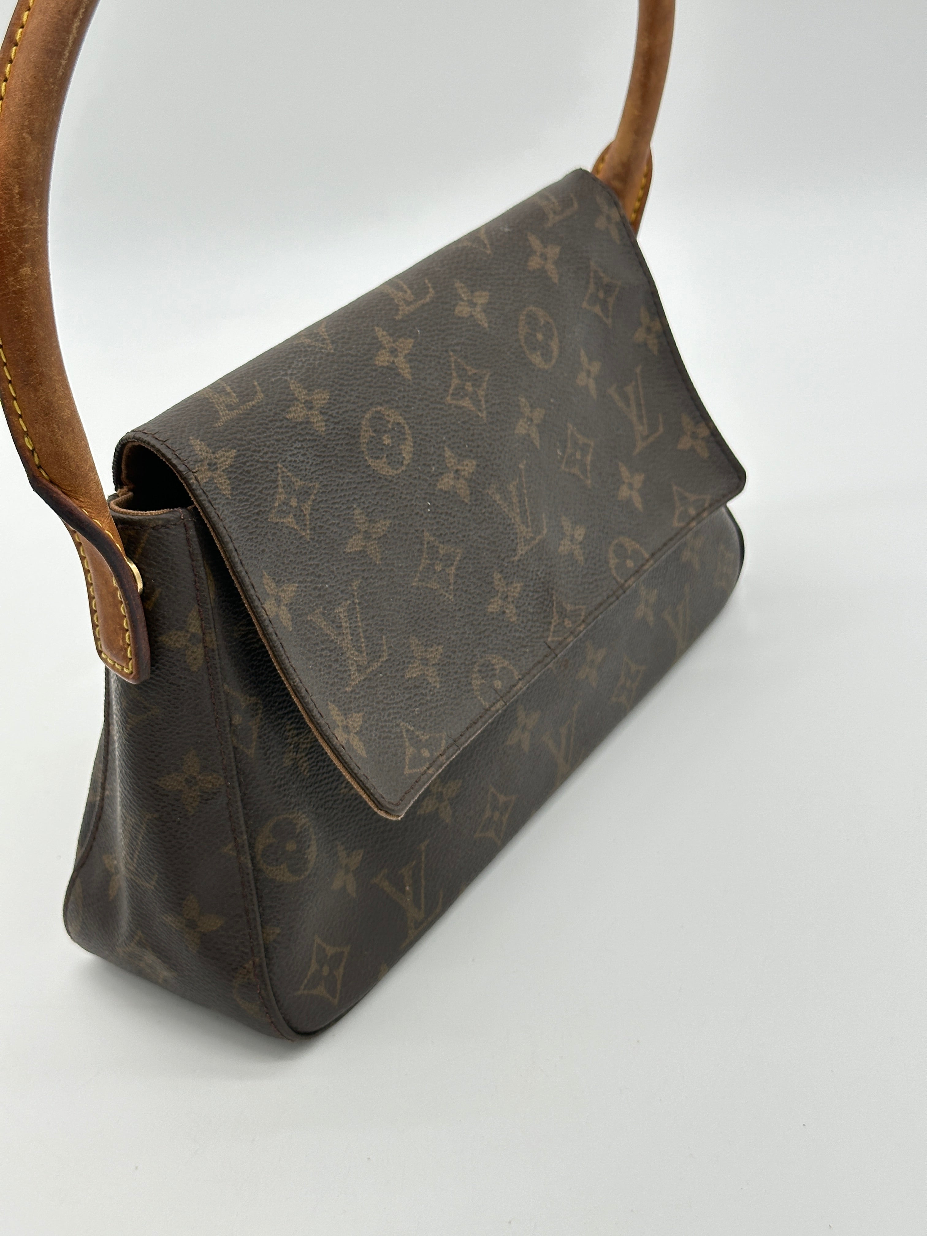 Louis Vuitton Mini Looping