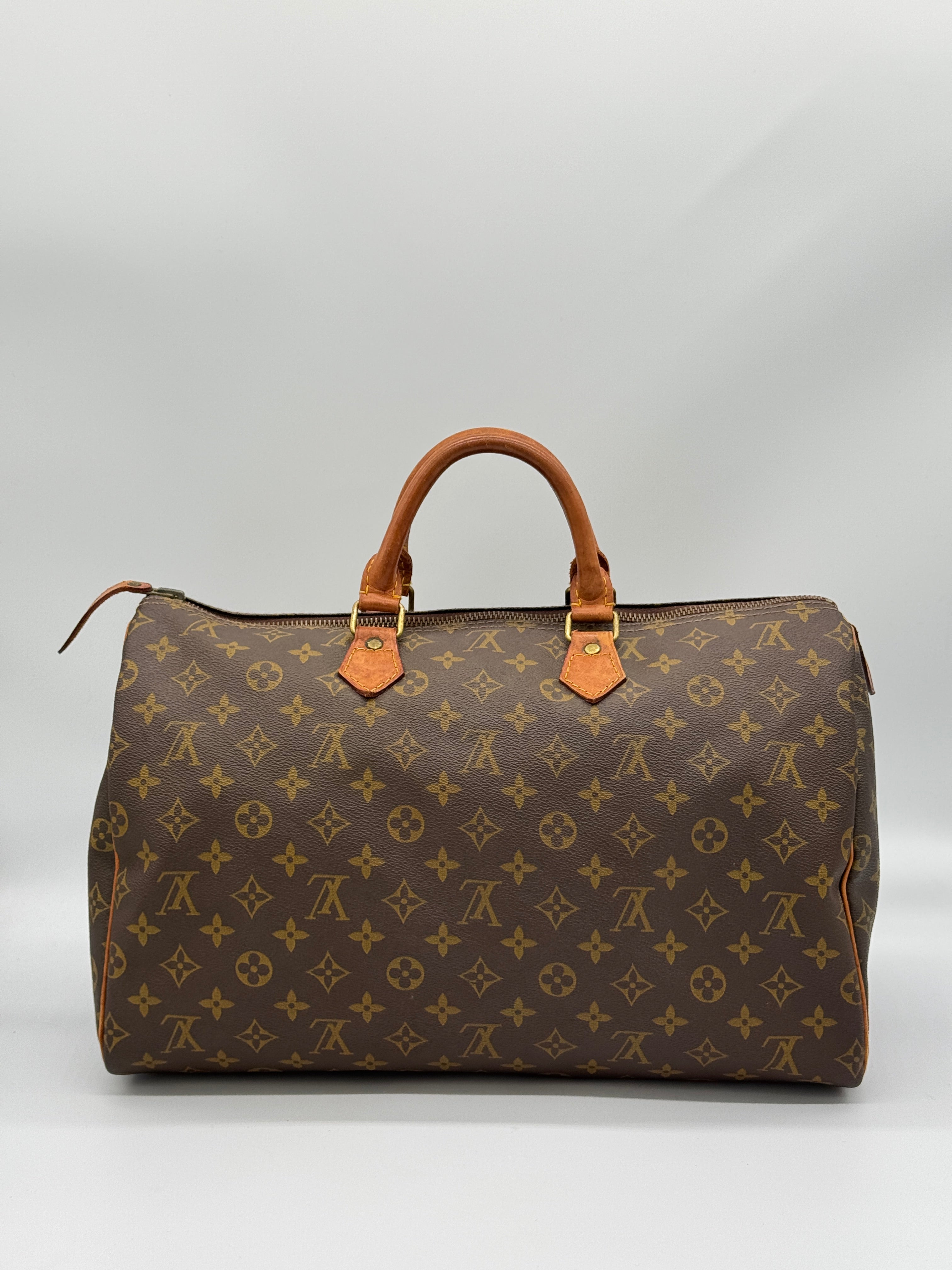 Louis Vuitton Speedy 40