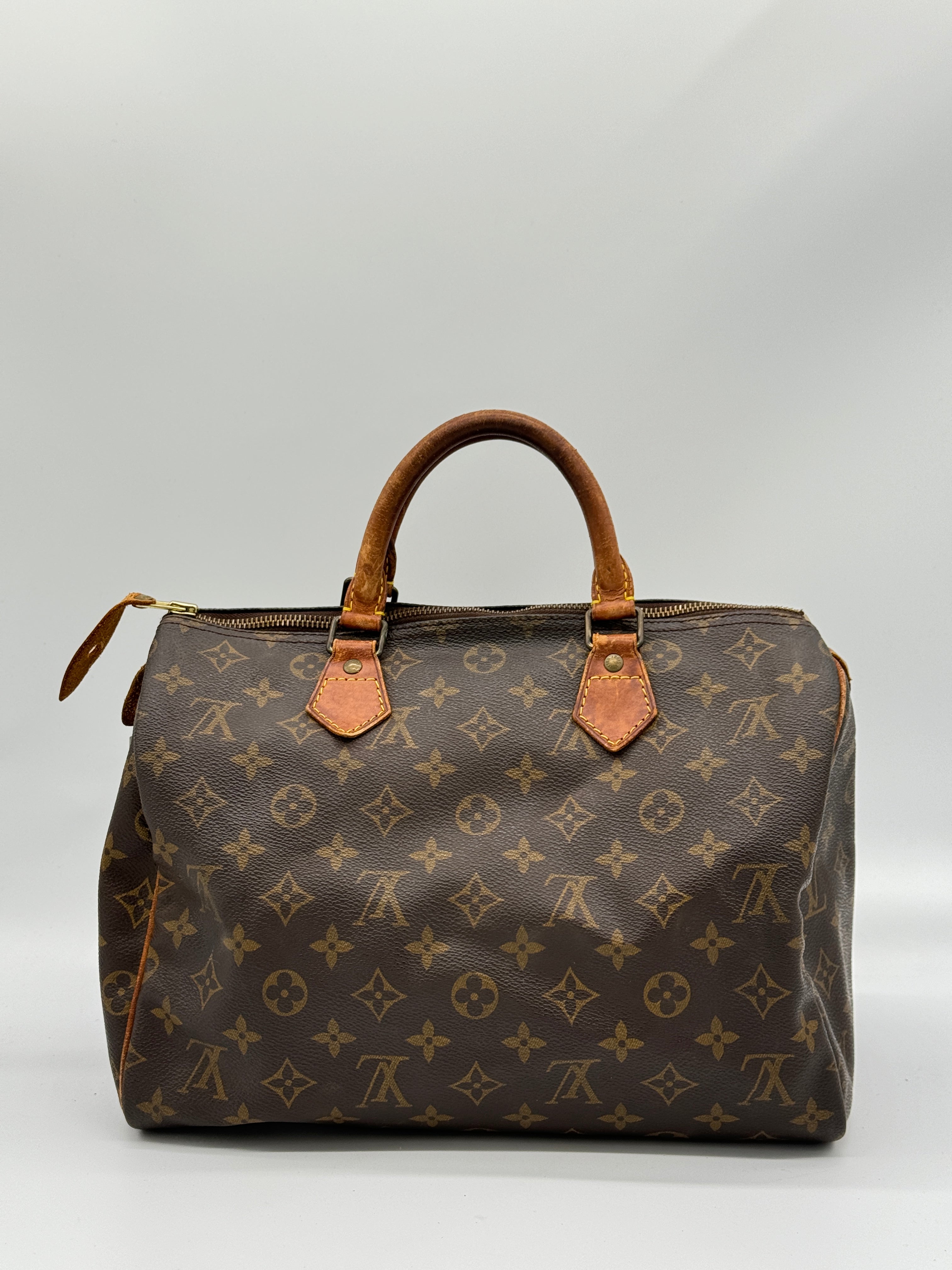 Louis Vuitton Speedy 30