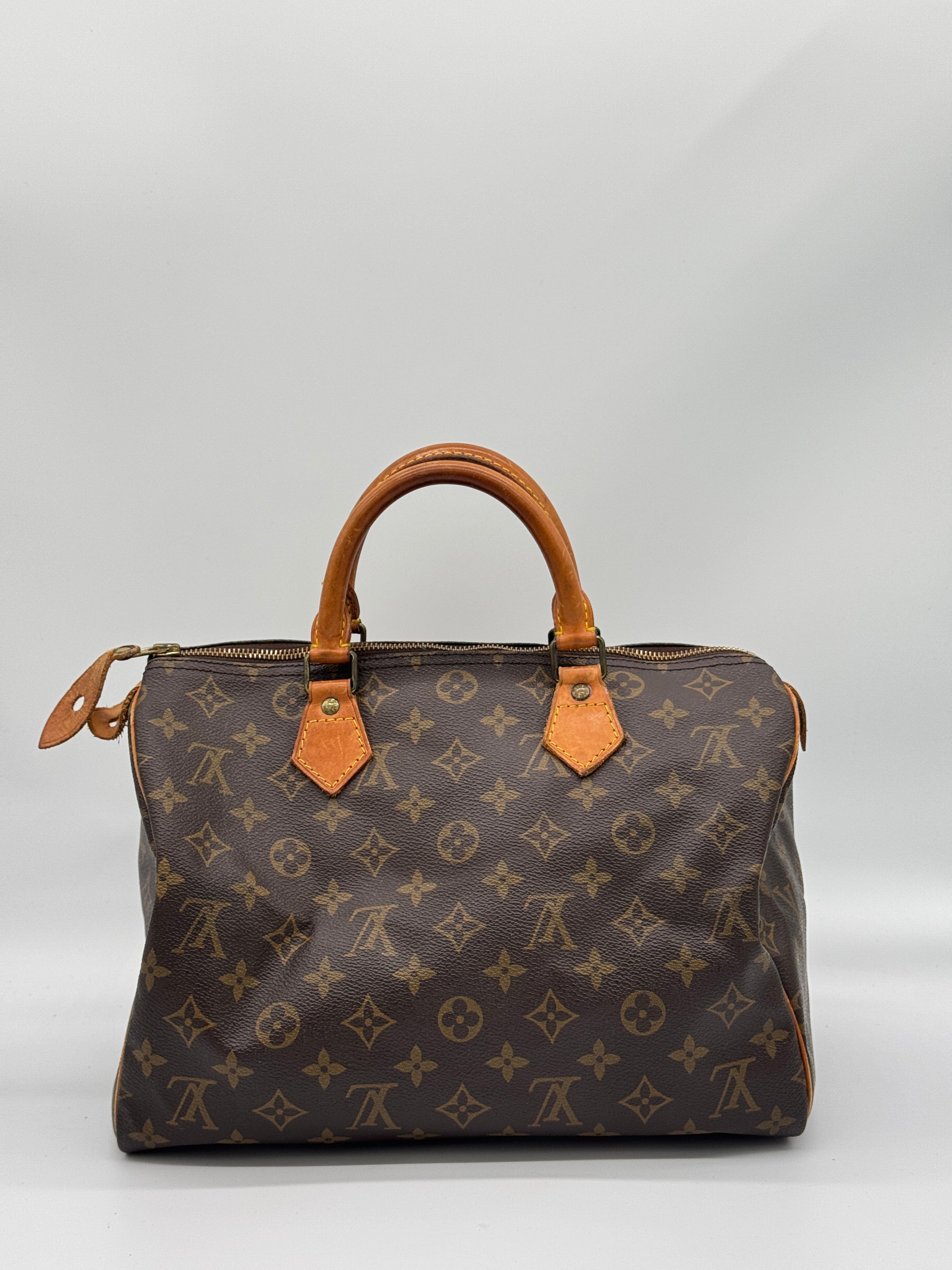 Louis Vuitton Speedy 30