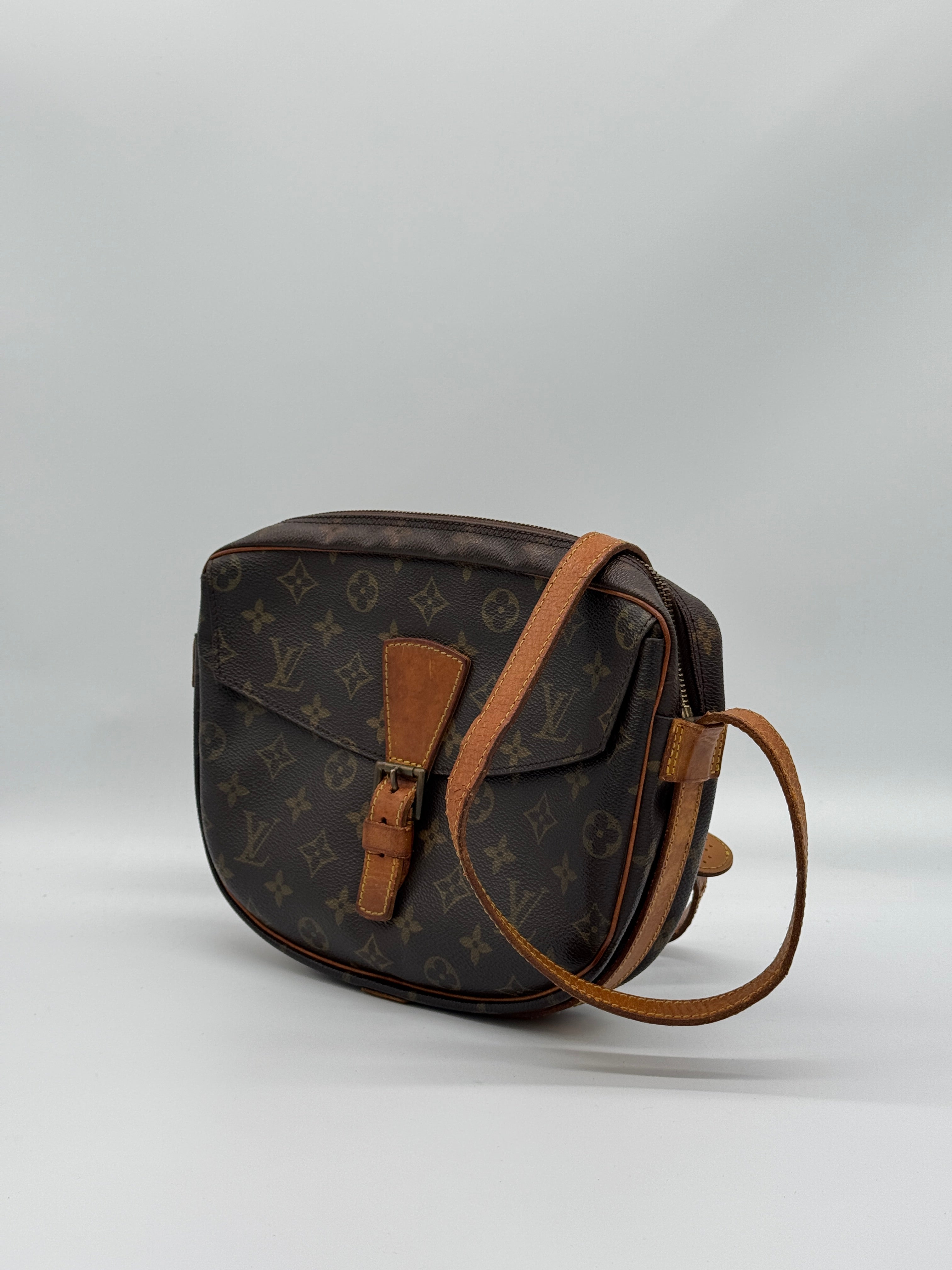 Louis Vuitton Jeune Fille MM