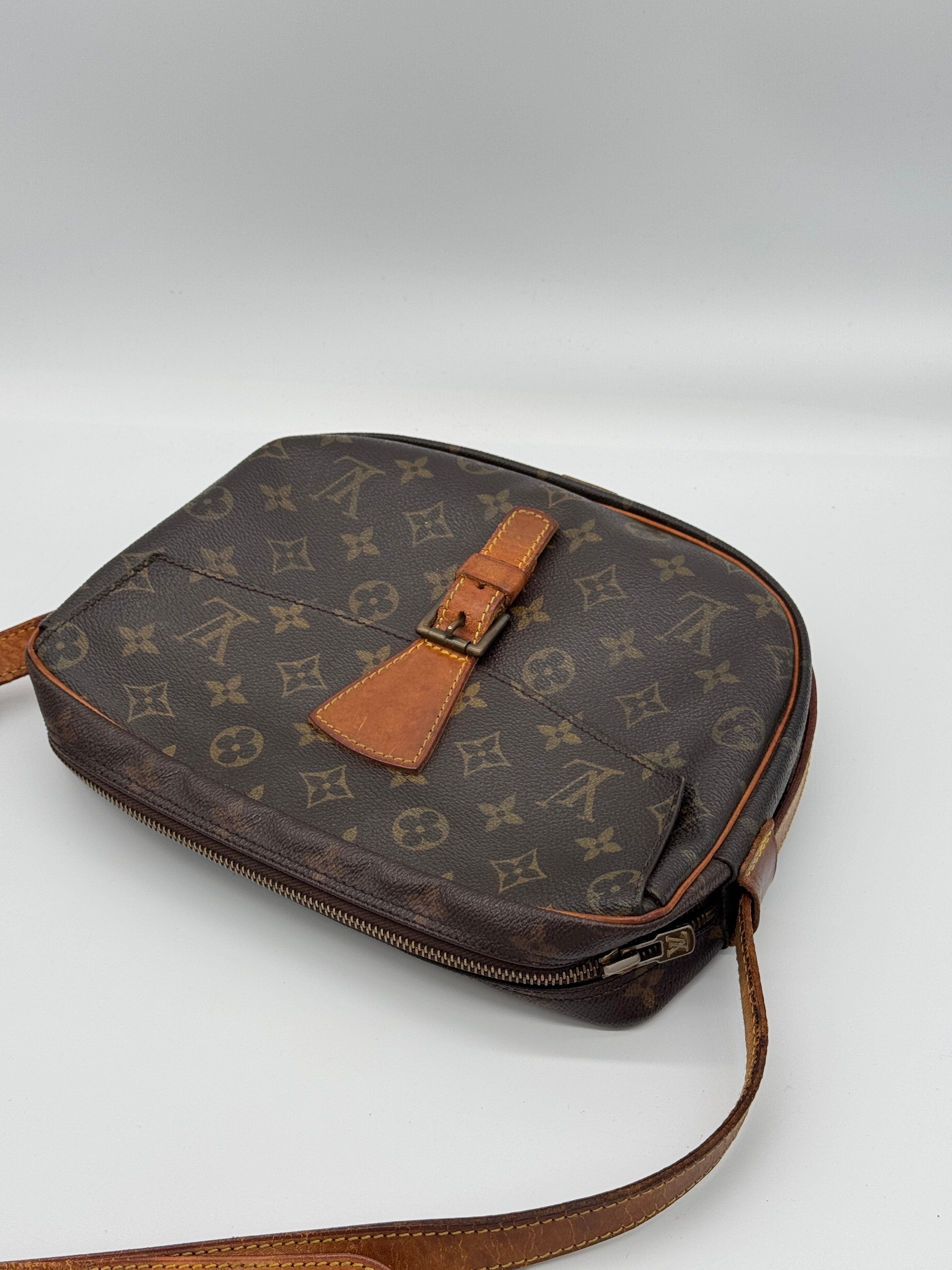 Louis Vuitton Jeune Fille MM