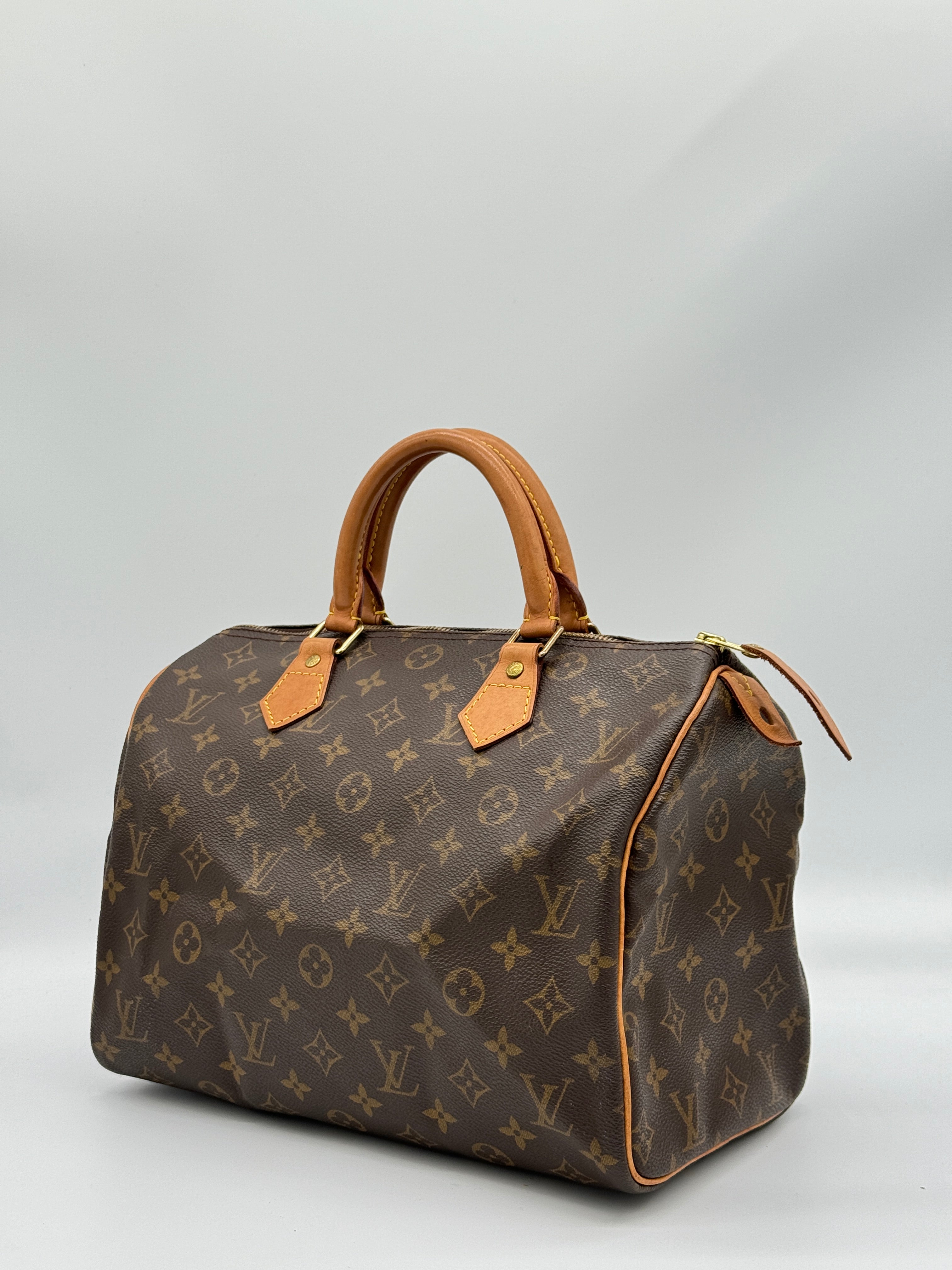 Louis Vuitton Speedy 30