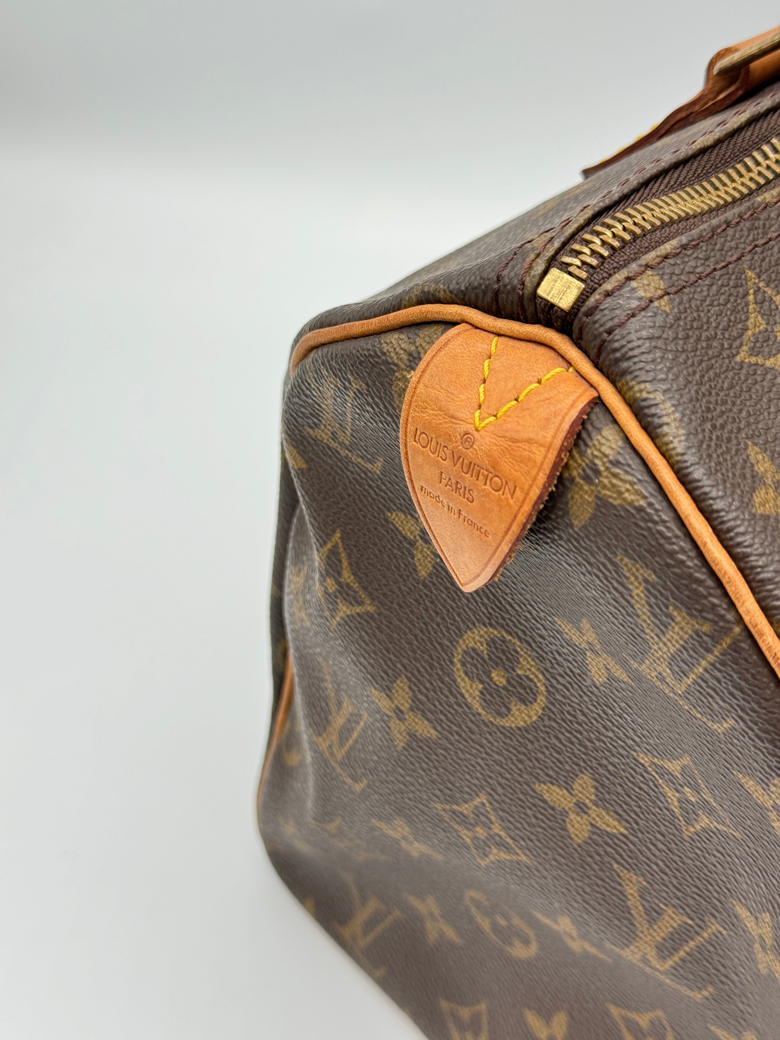 Louis Vuitton Speedy 30