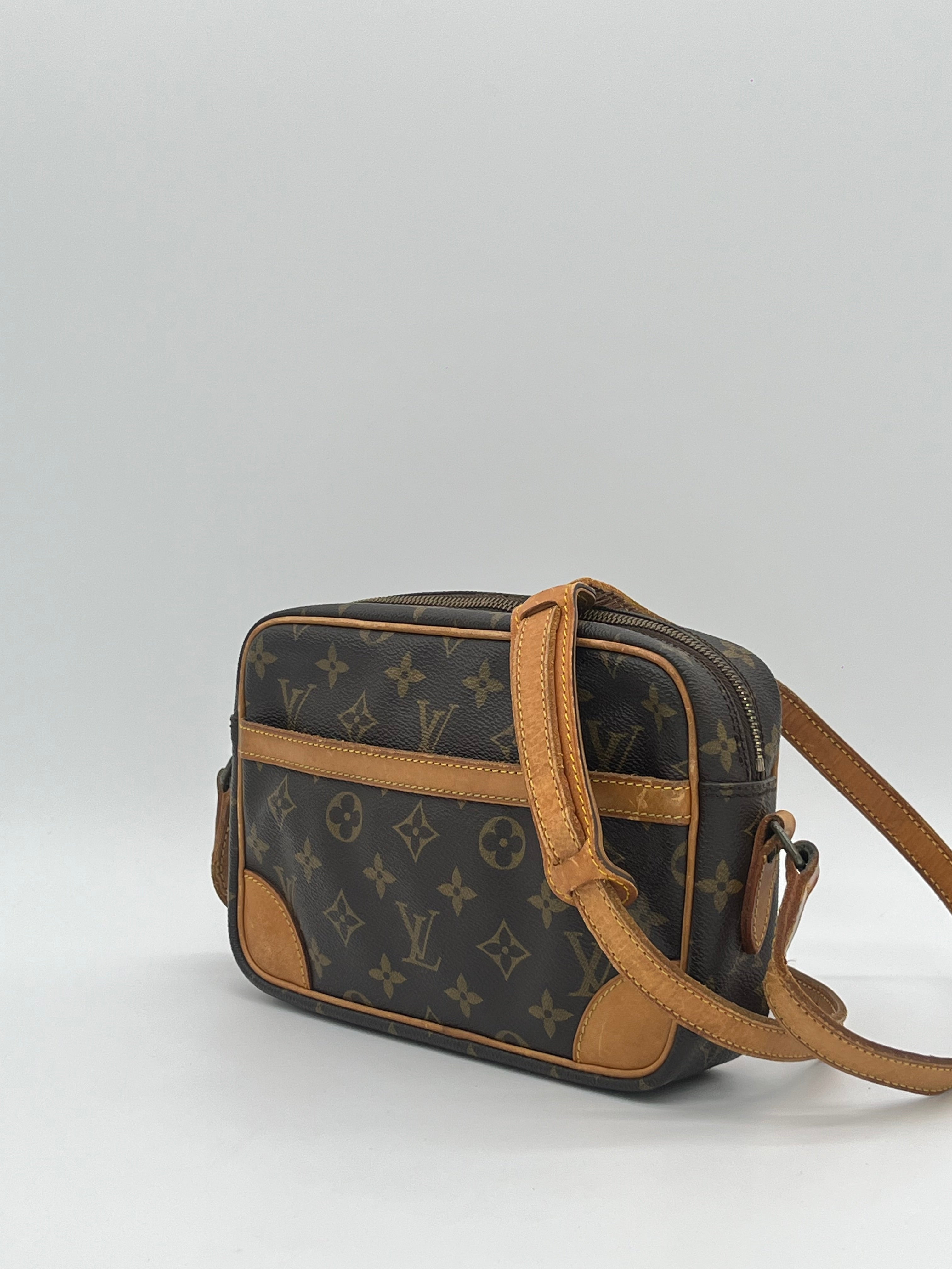 Louis Vuitton Trocadero 23