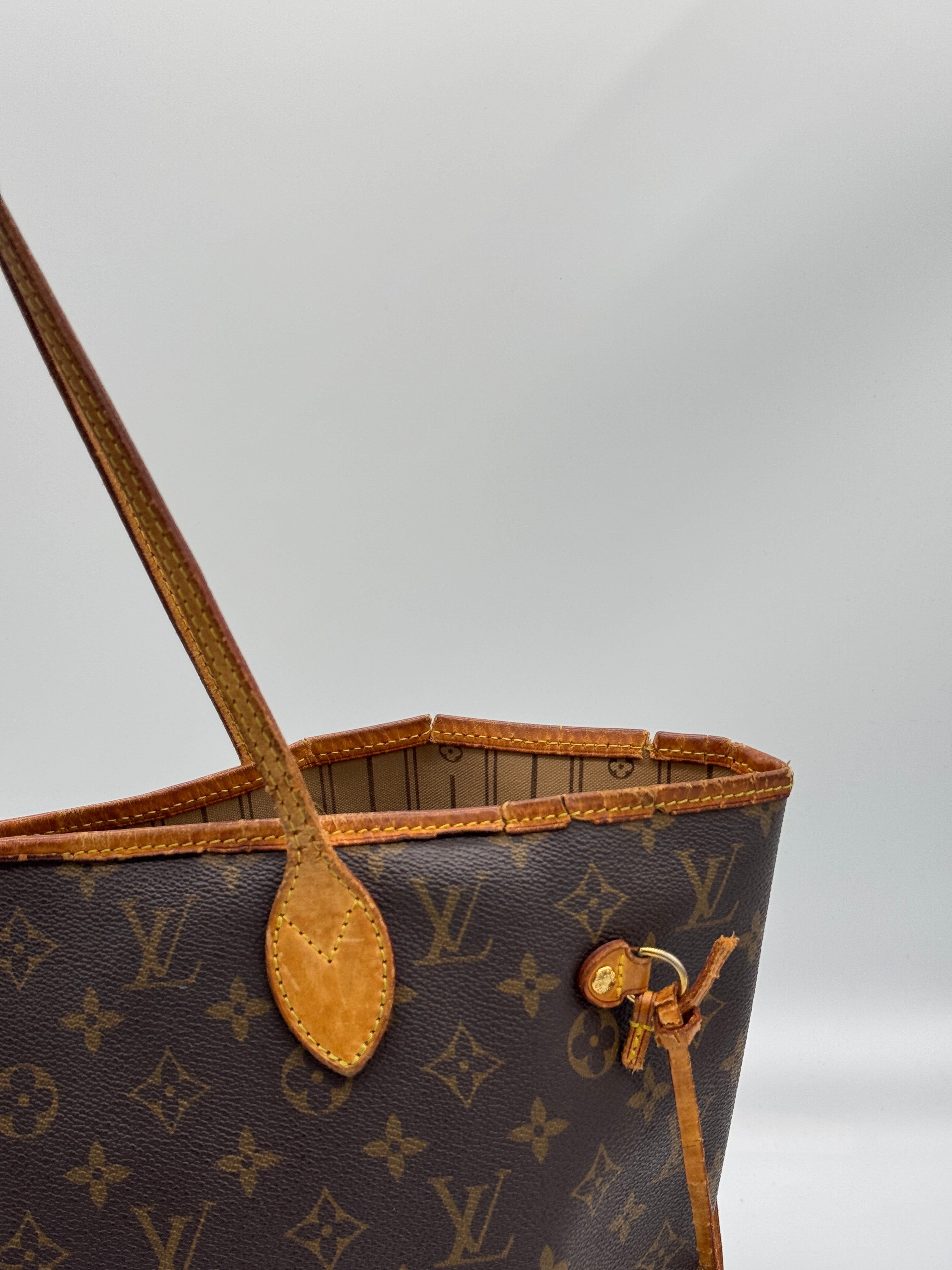 Louis Vuitton Neverfull MM