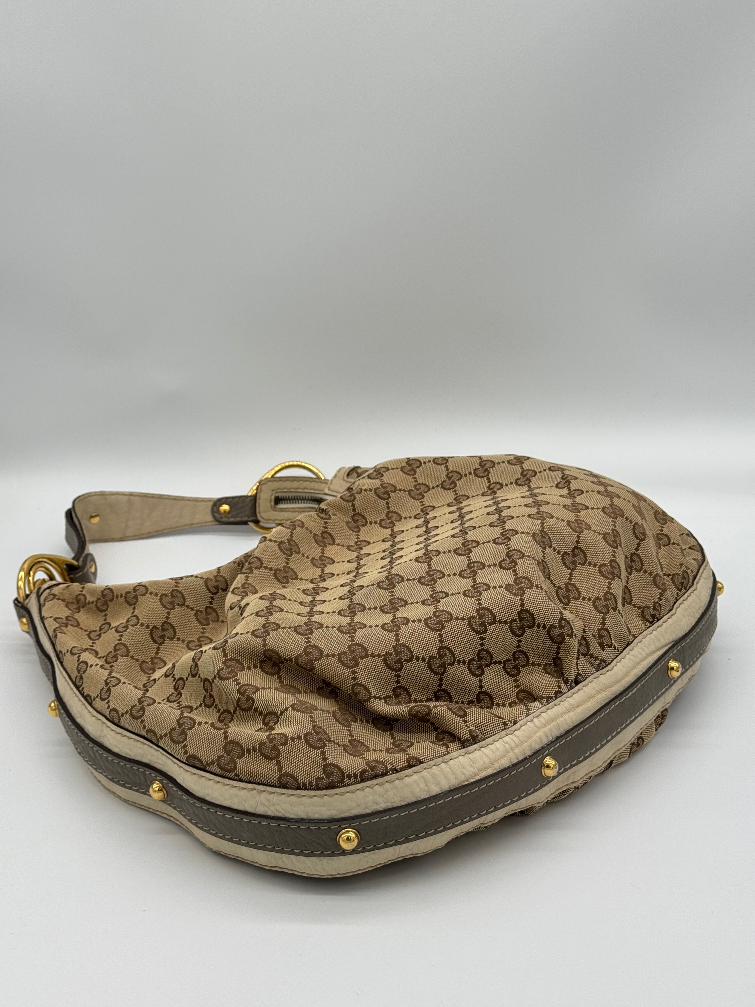 Gucci Medium Interlocking Hobo