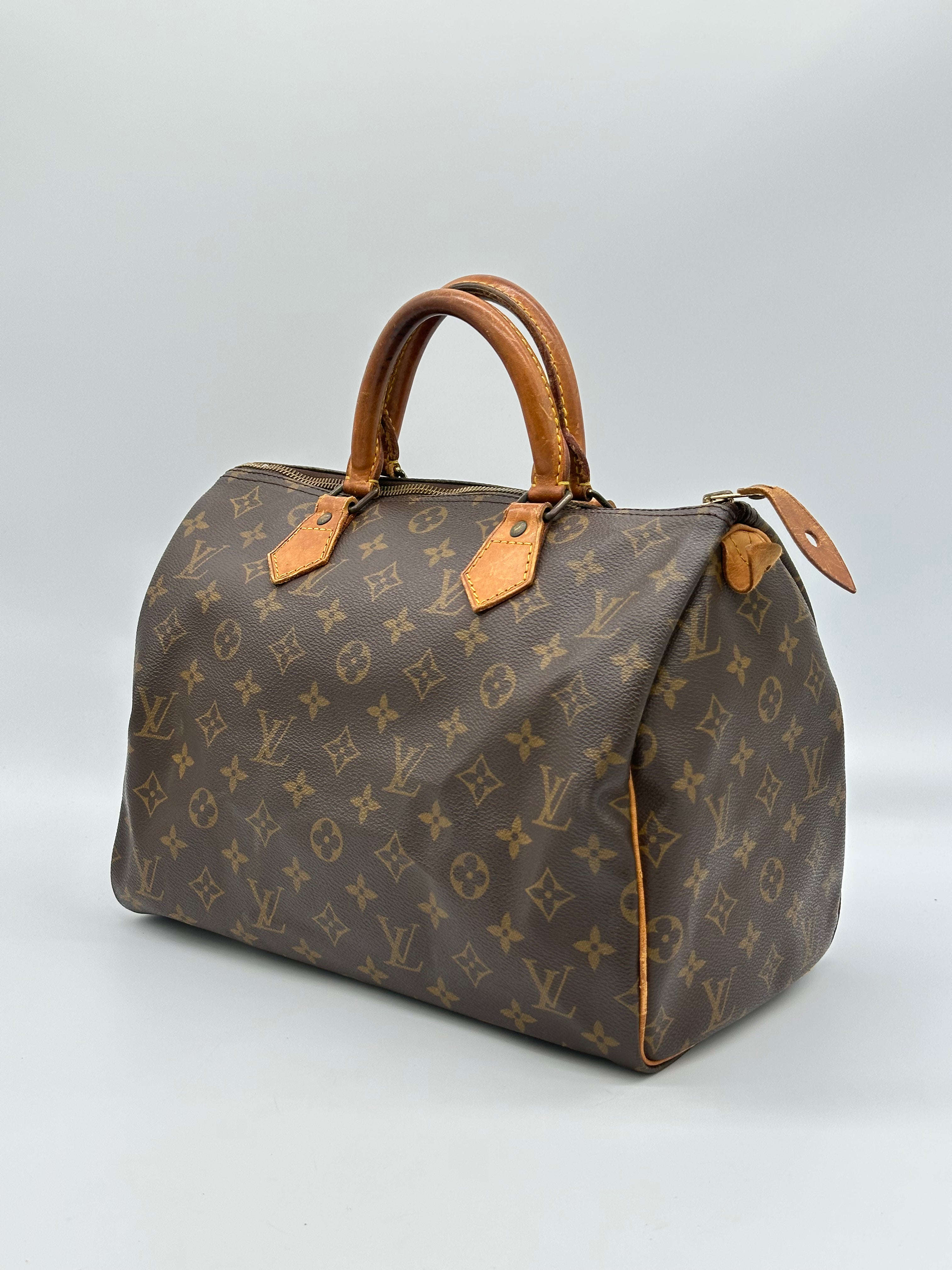 Louis Vuitton Speedy 30