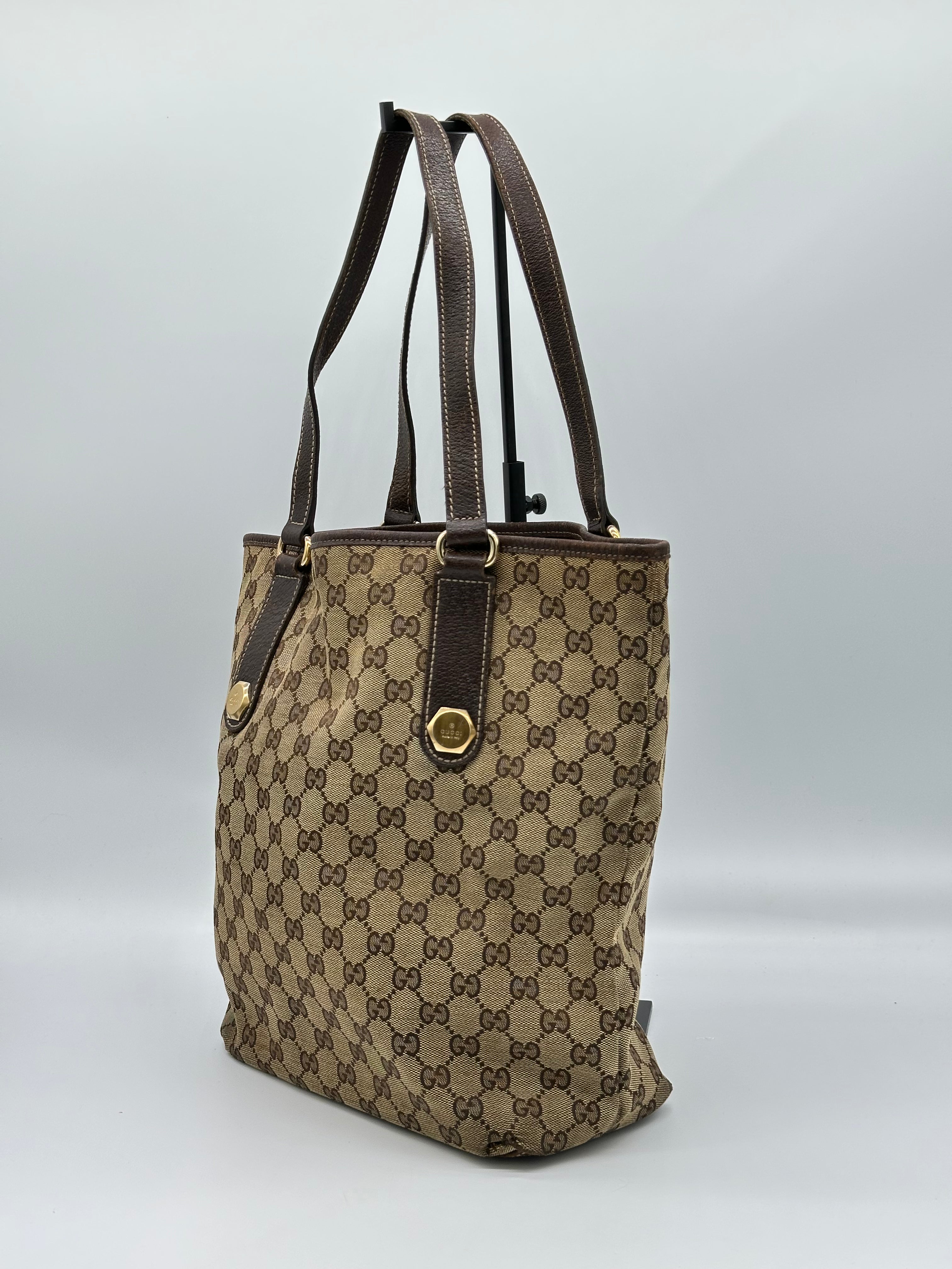 Gucci Charmy Hobo