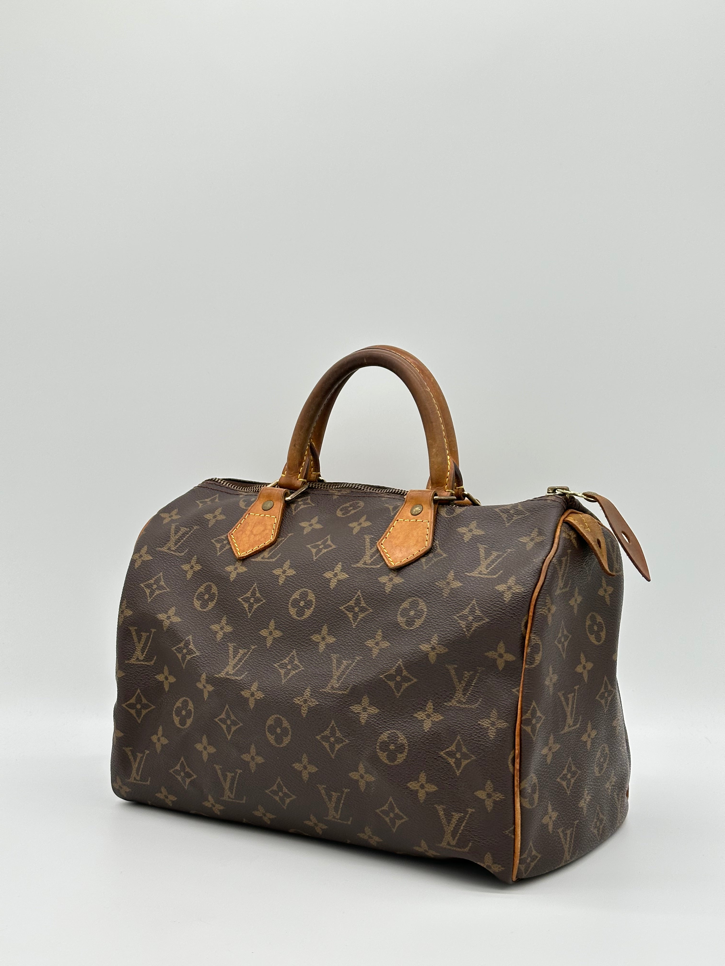 Louis Vuitton Speedy 30