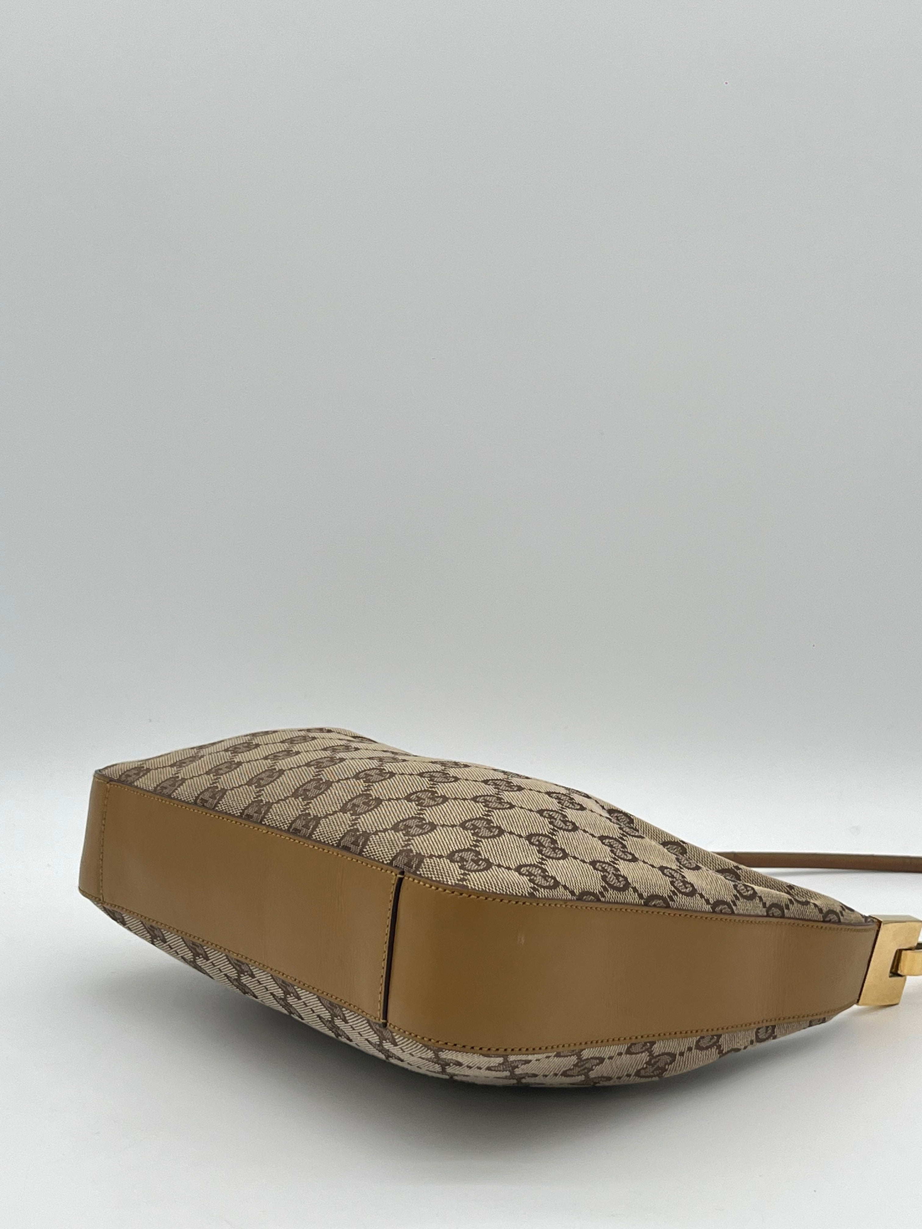 Gucci Clasp Hobo