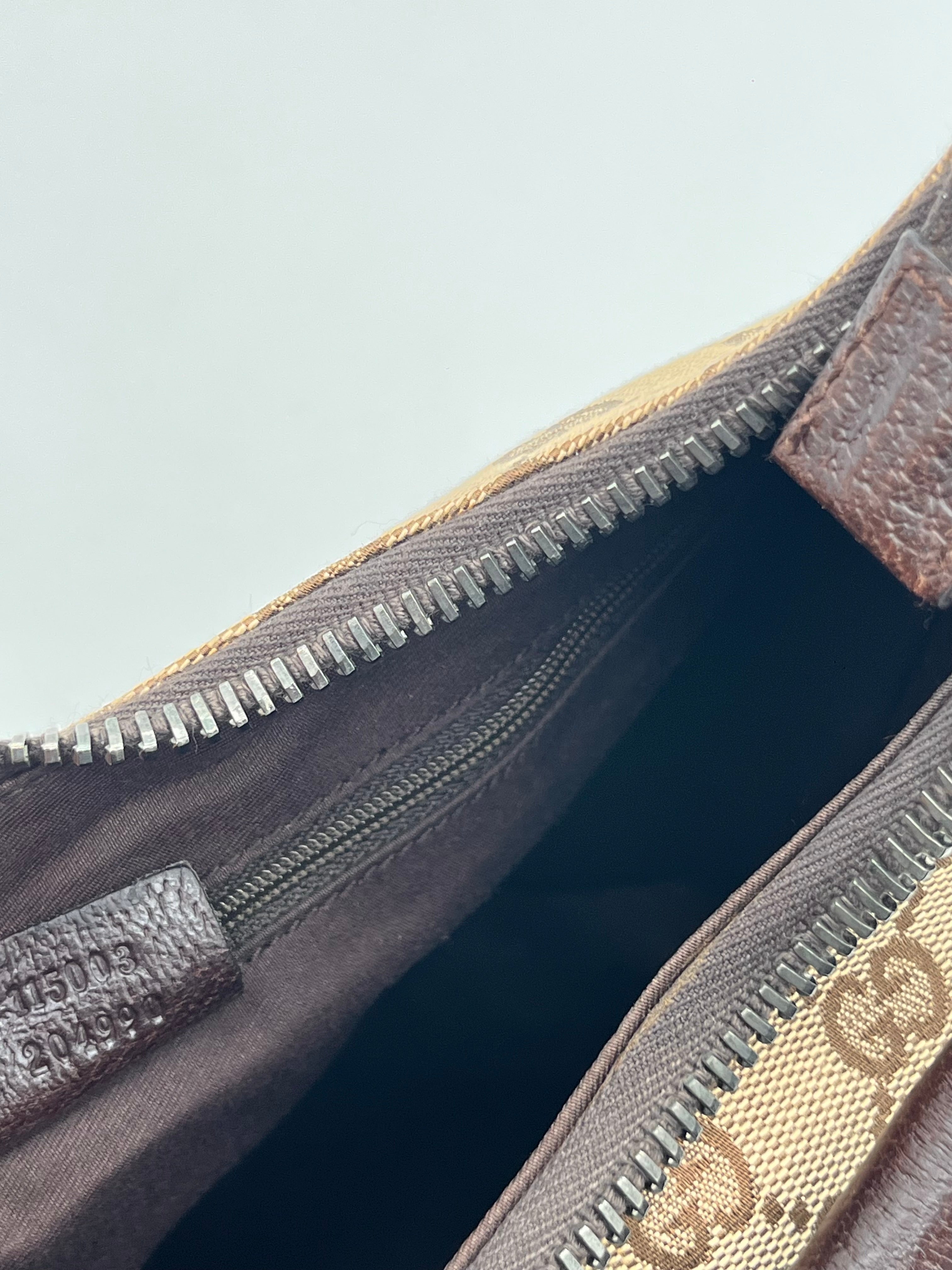 Gucci Lock Canvas