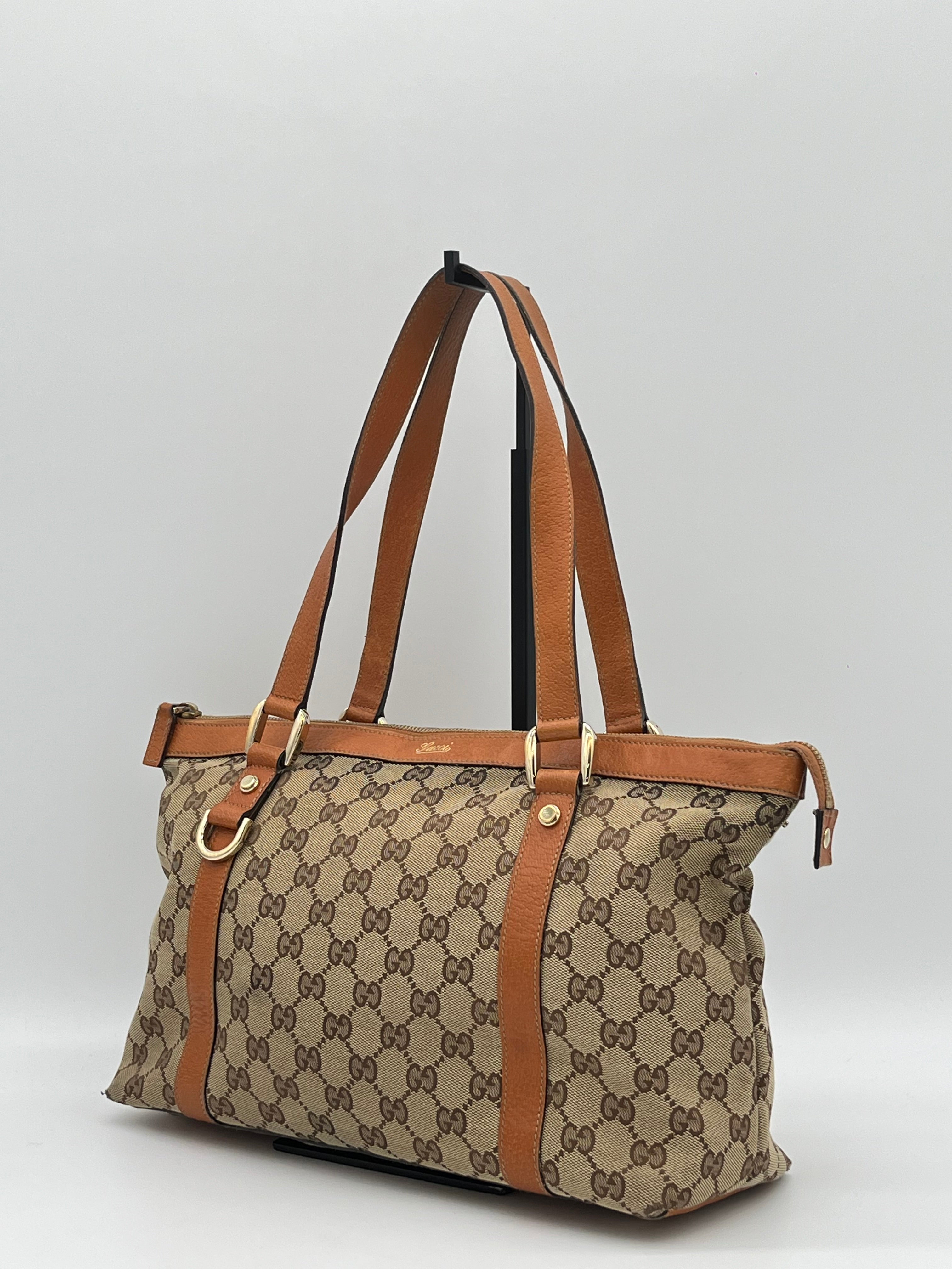 Gucci Small Abbey D-Ring