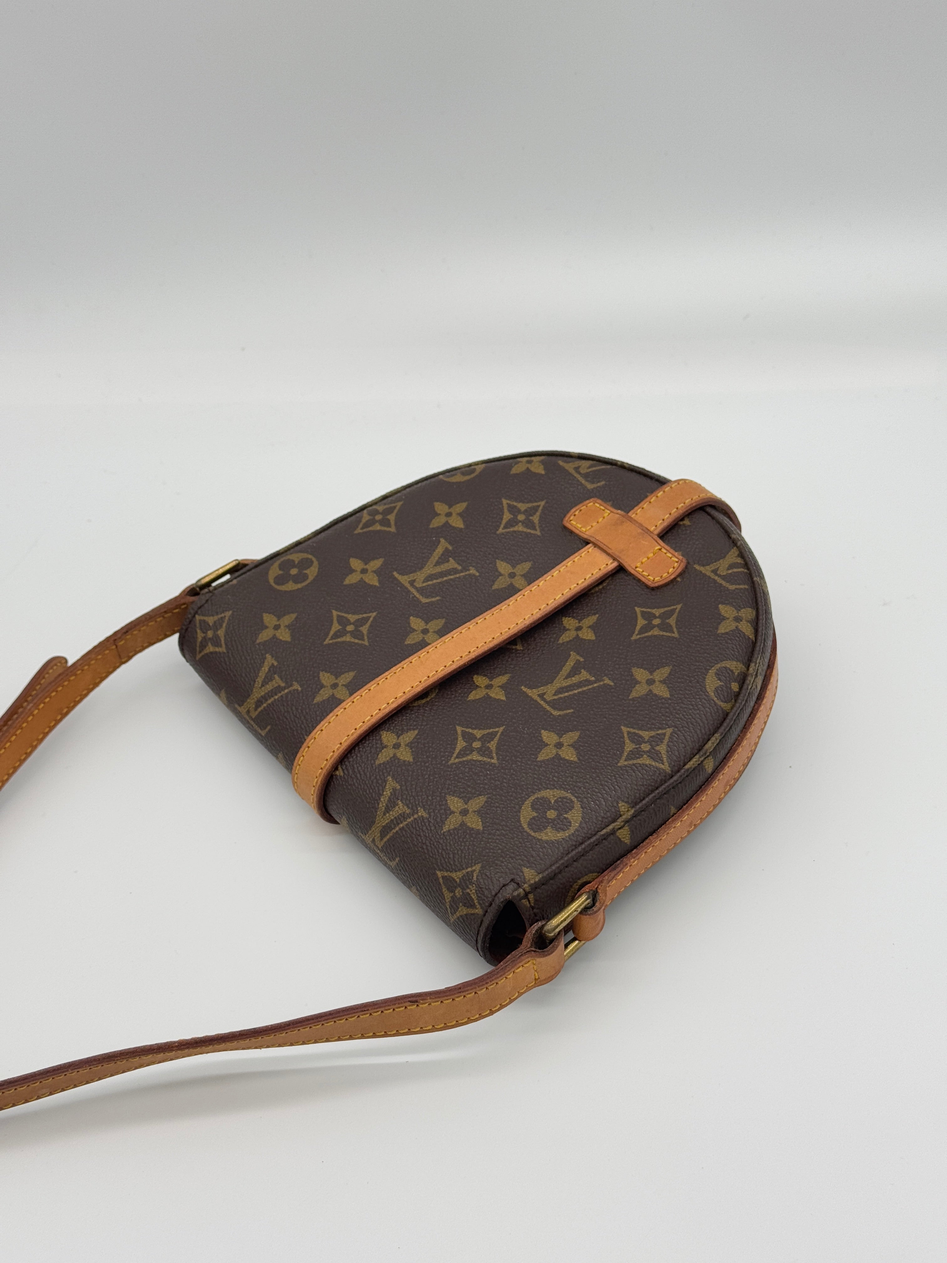 Louis Vuitton Chantilly PM