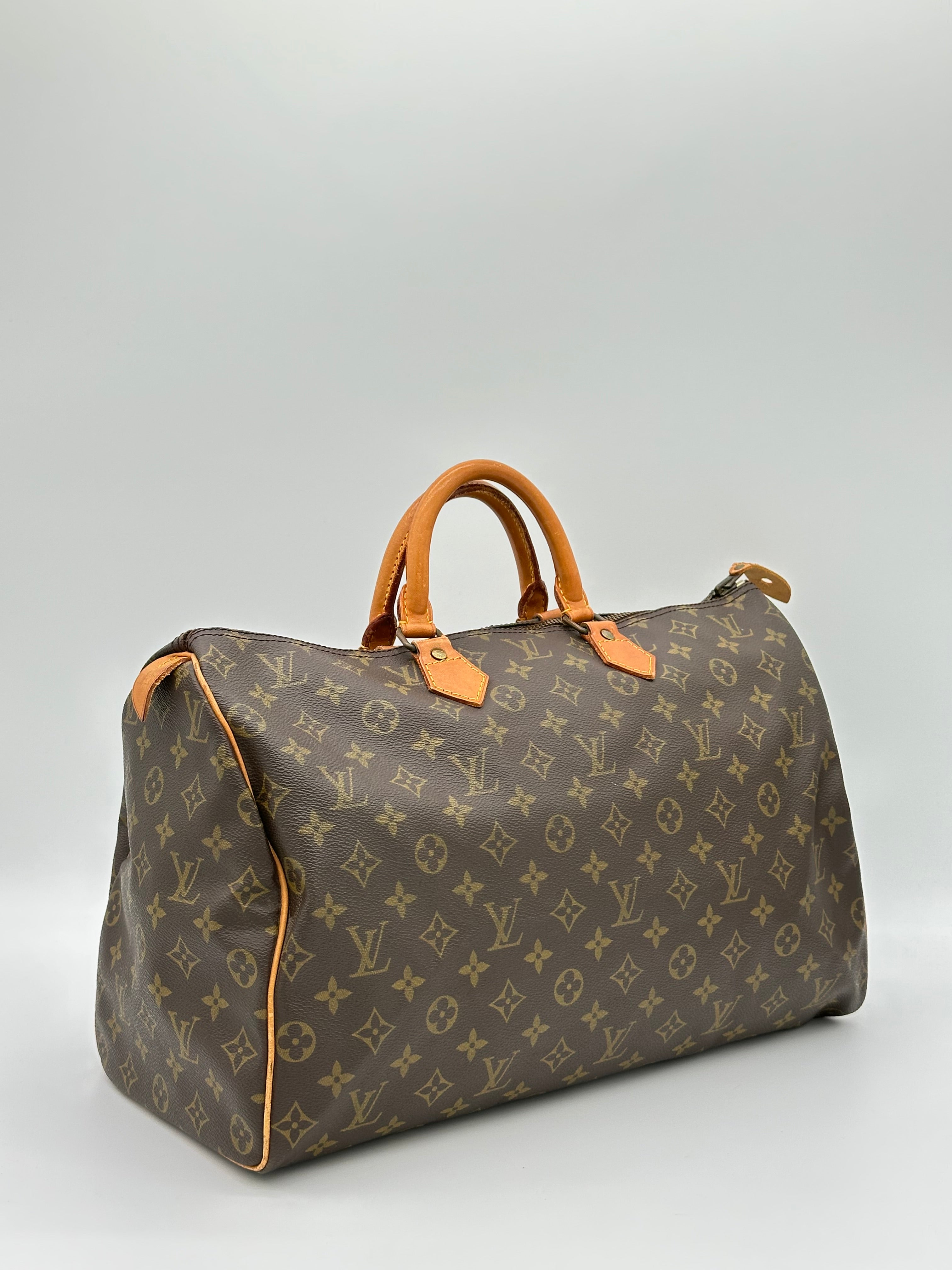 Louis Vuitton Speedy 40