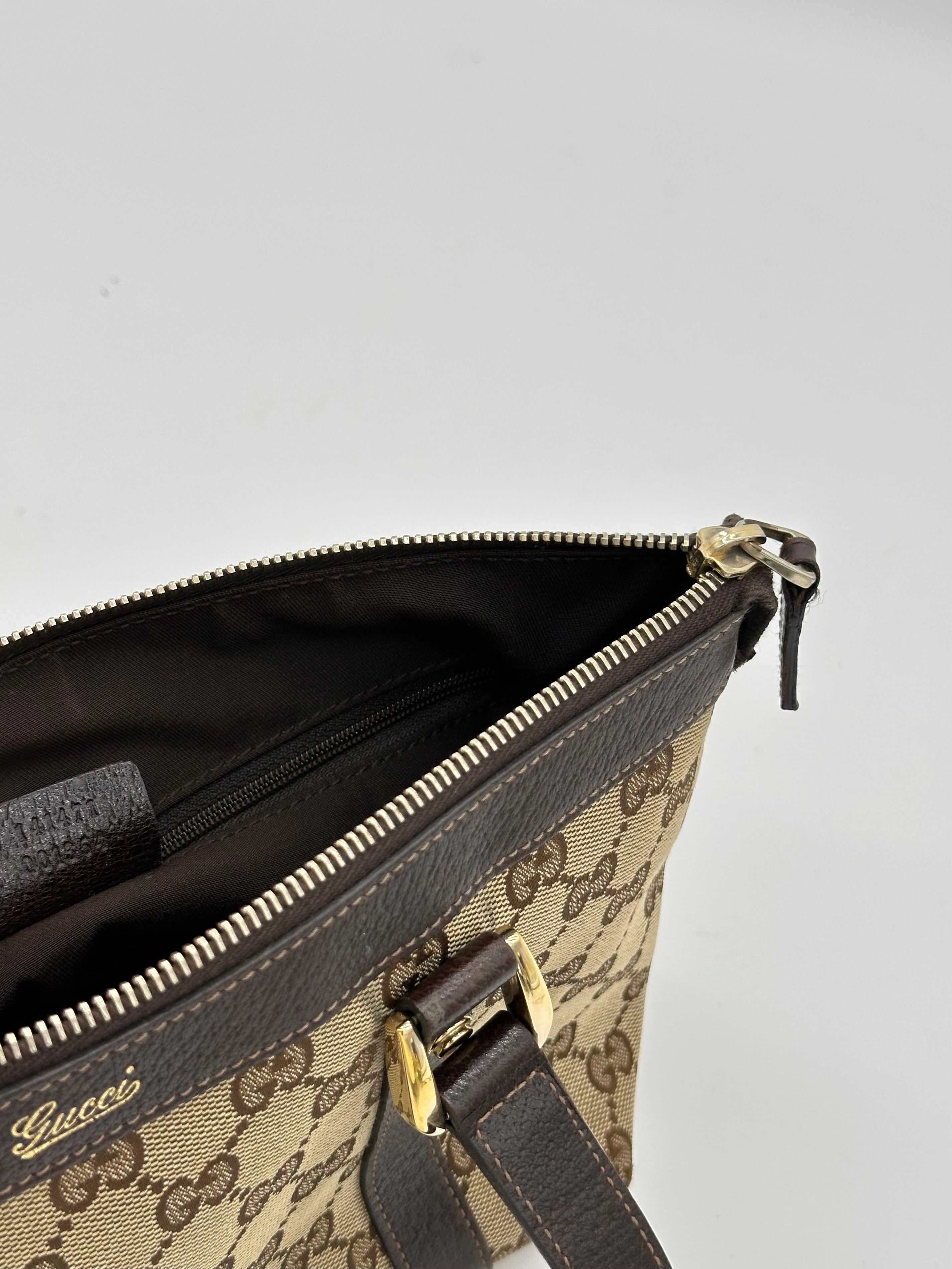 Gucci Small Abbey D-Ring