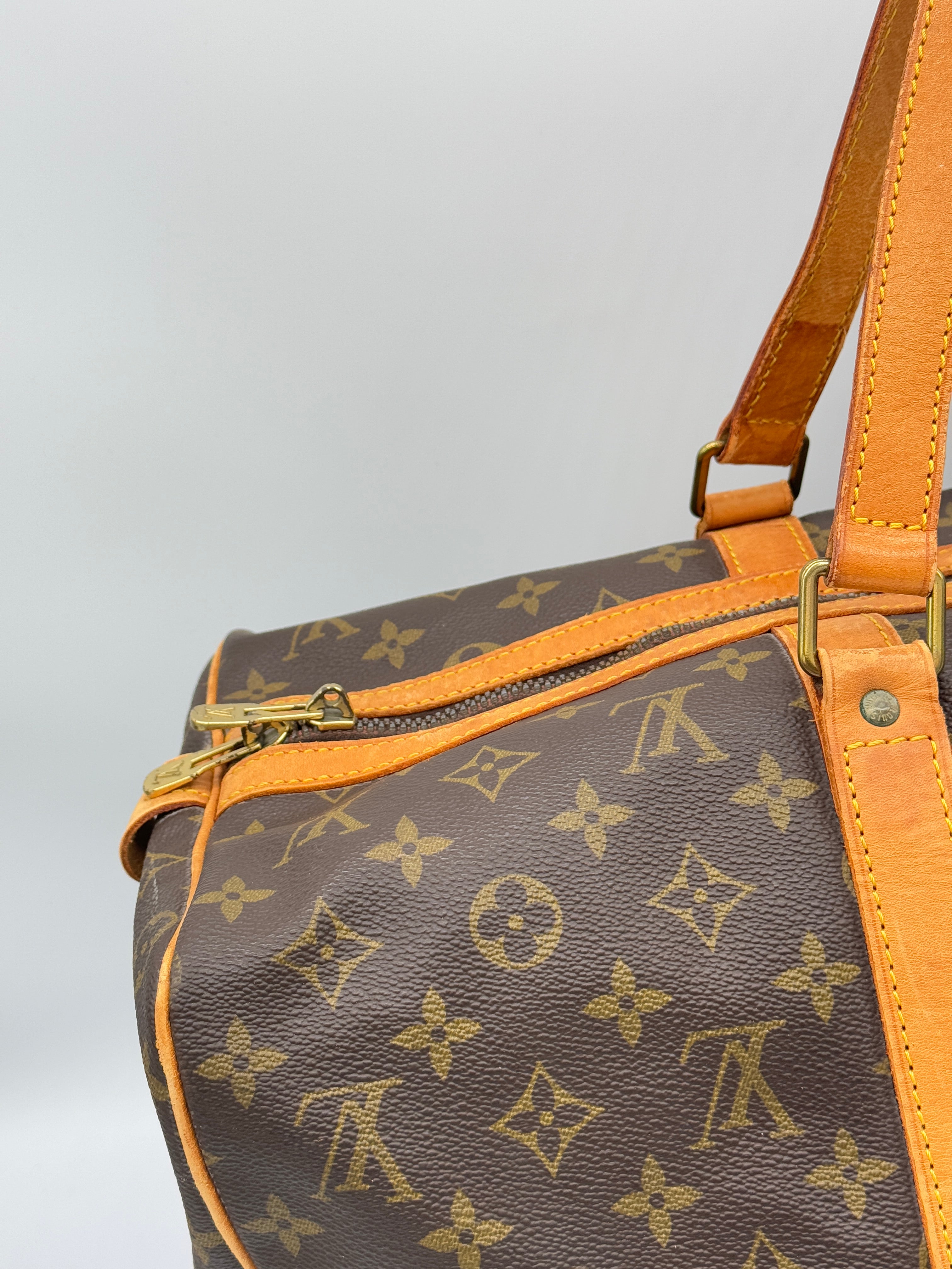 Louis Vuitton Sac Souple 45