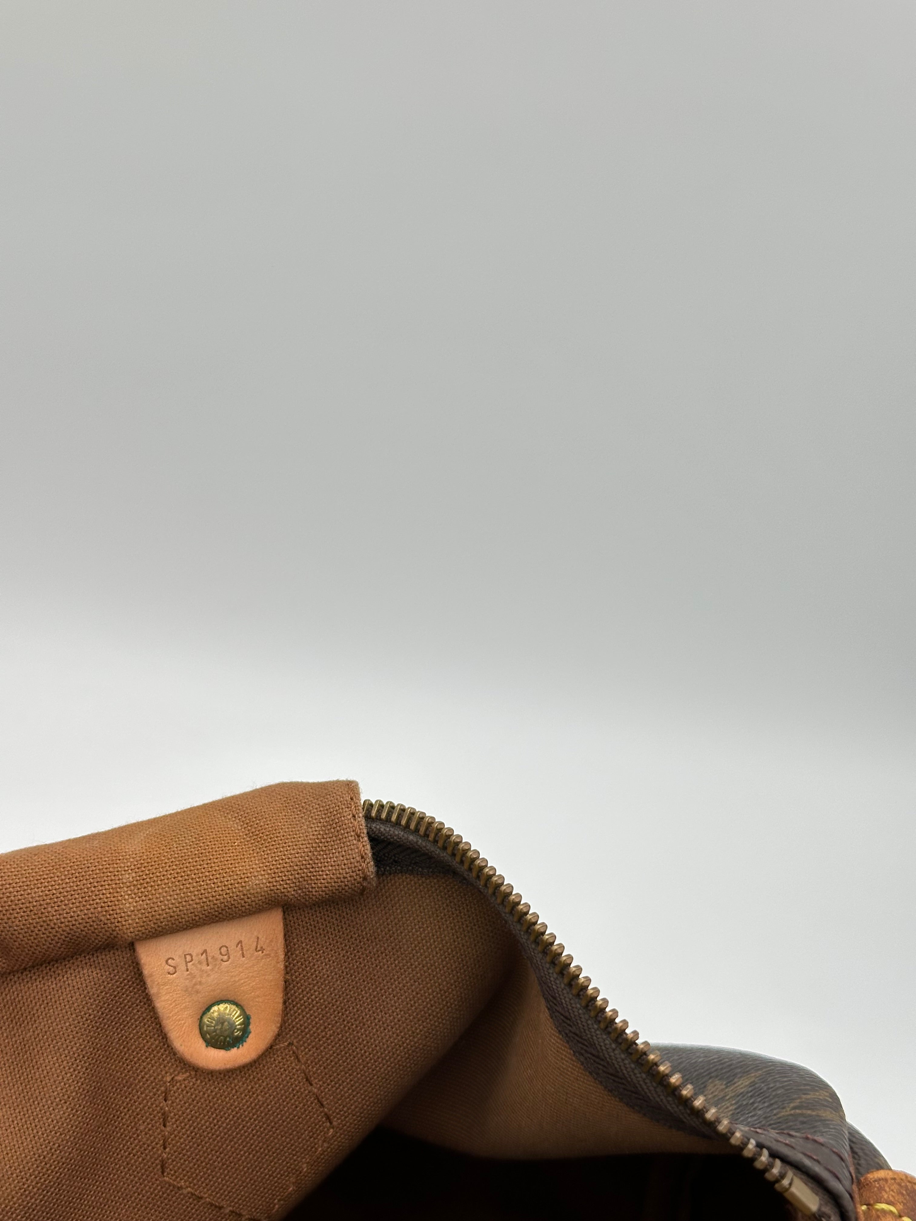 Louis Vuitton Speedy 40