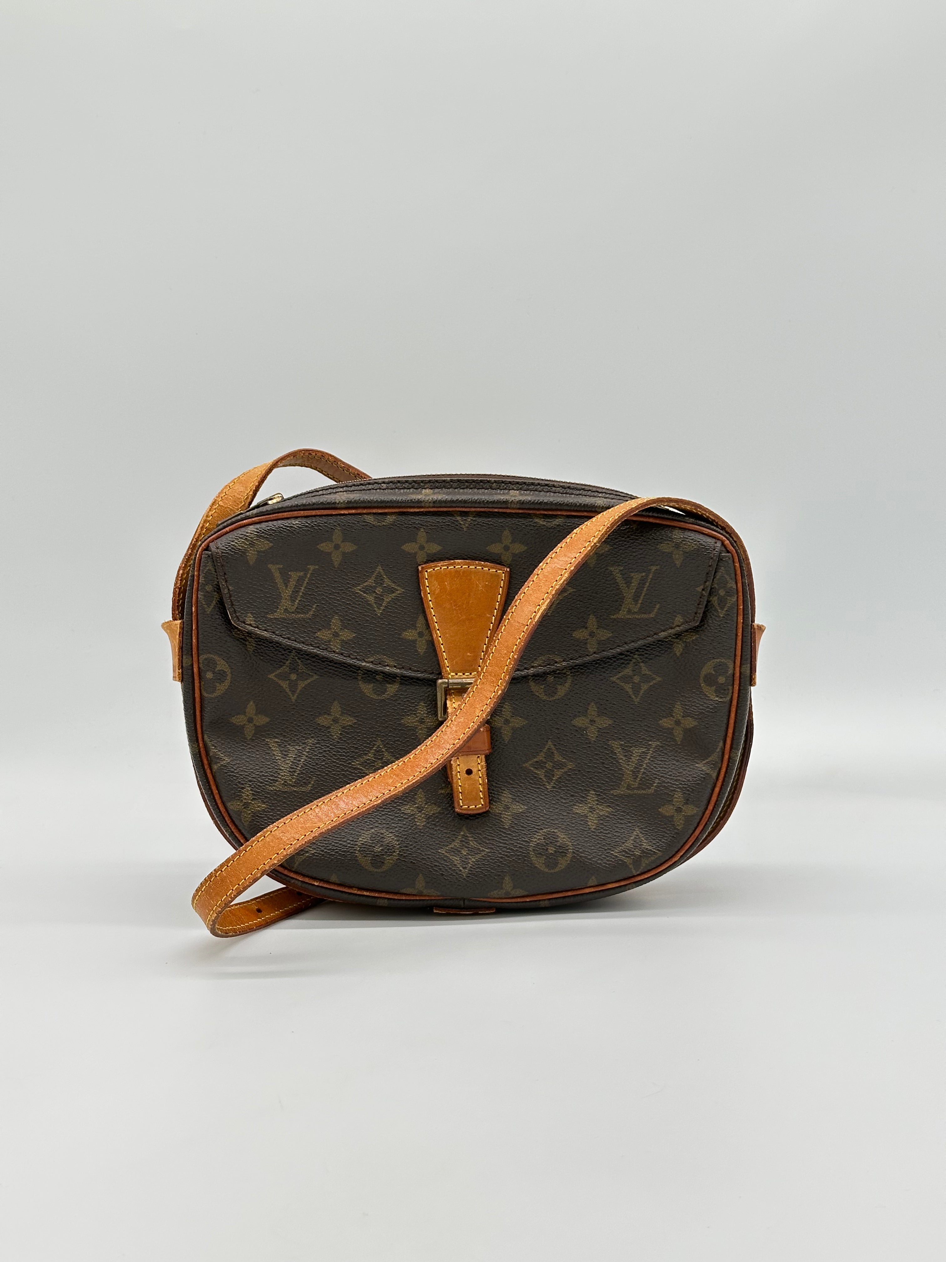 Louis Vuitton Jeune Fille MM