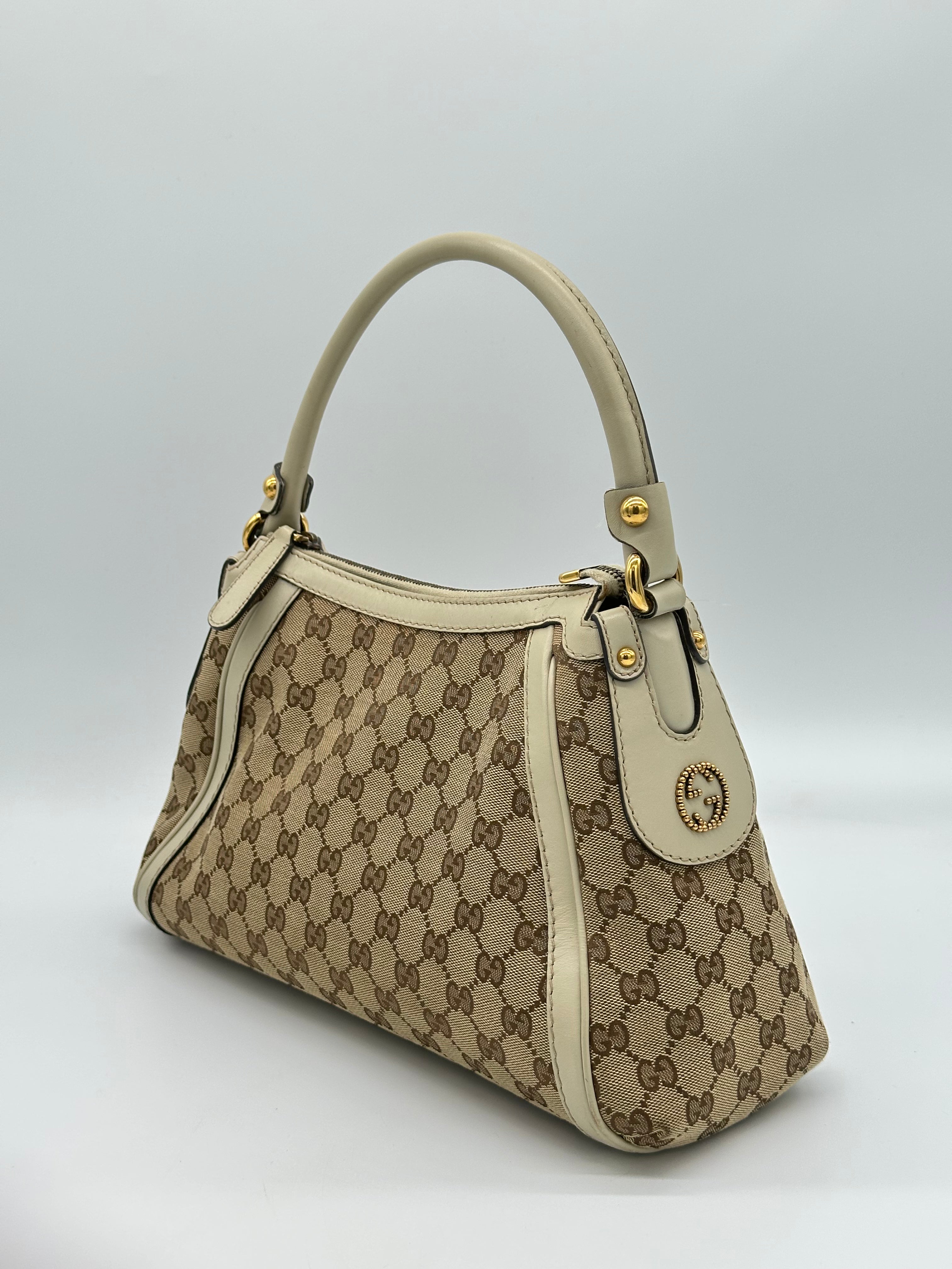 Gucci Scarlett