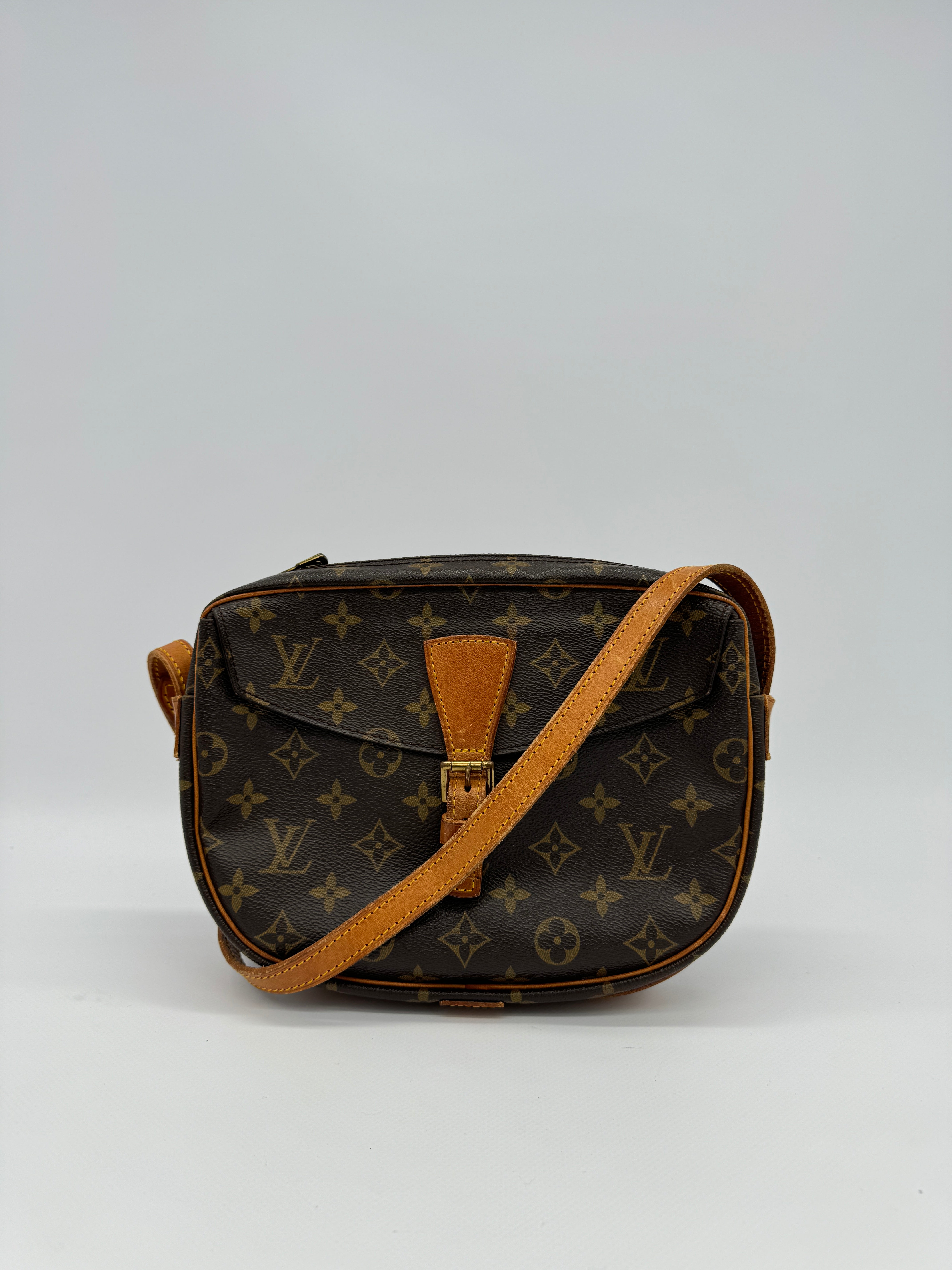 Louis Vuitton Jeune Fille MM