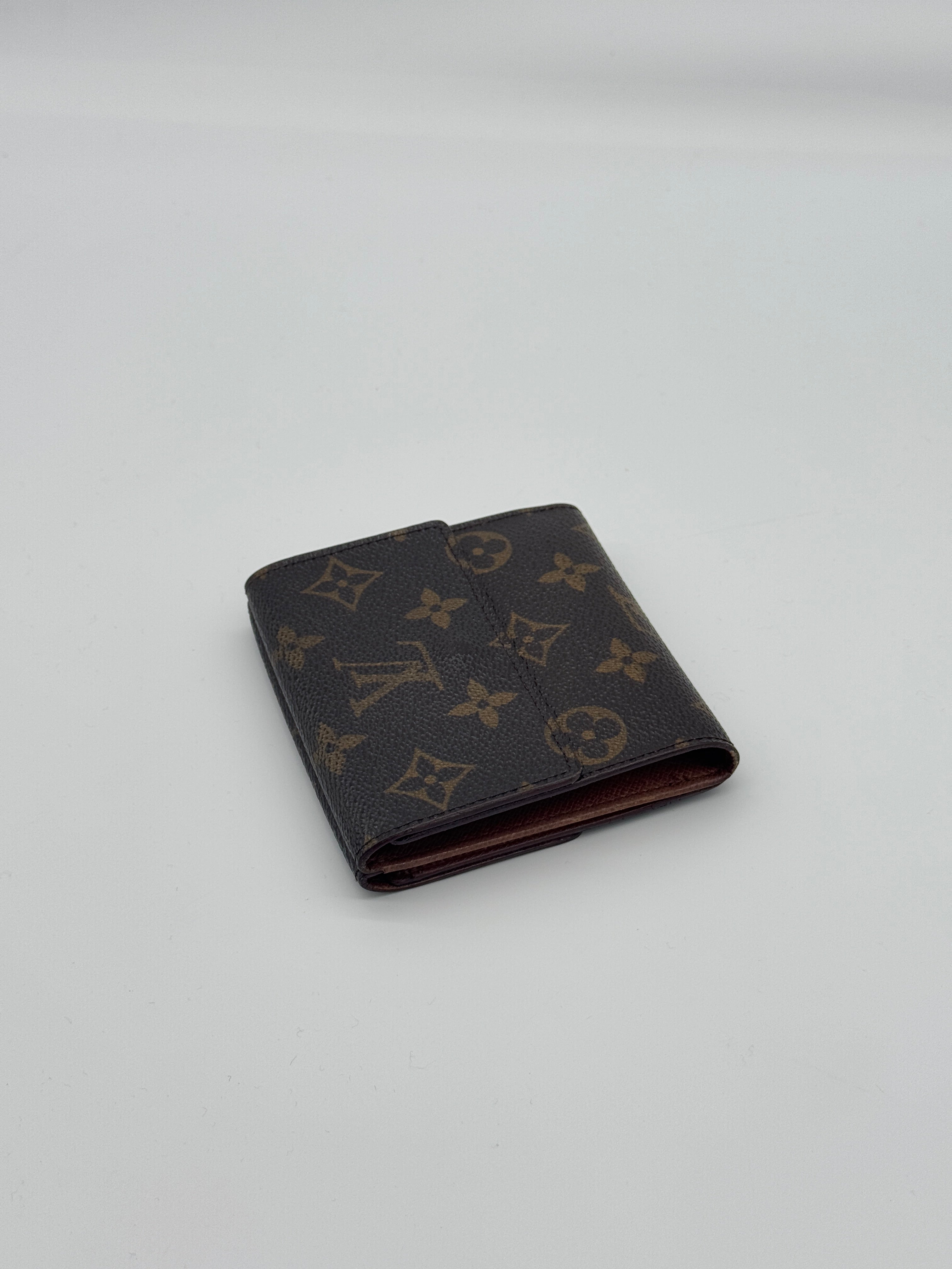 Louis Vuitton Elise Wallet