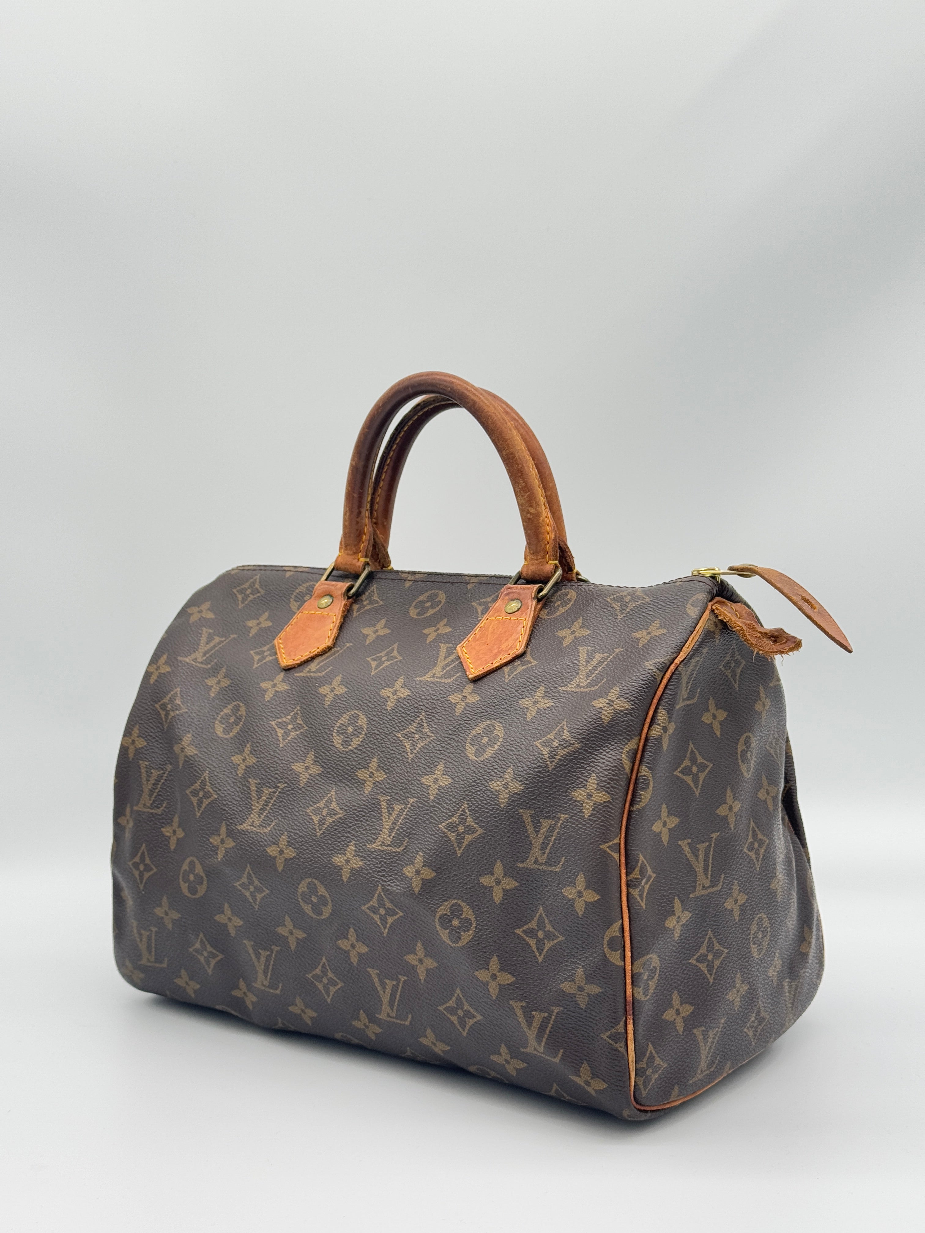 Louis Vuitton Speedy 30