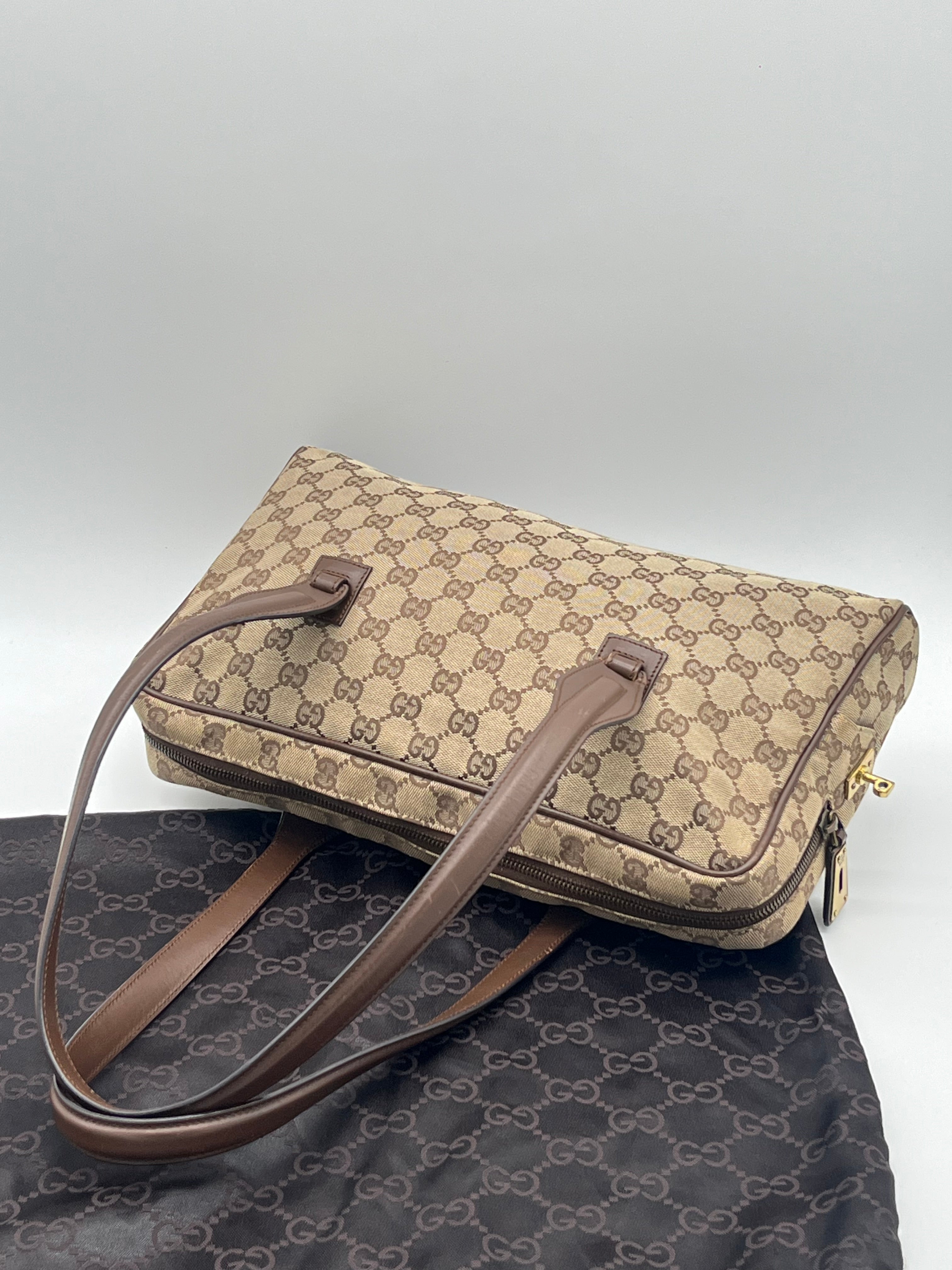 Gucci Canvas Shoulderbag