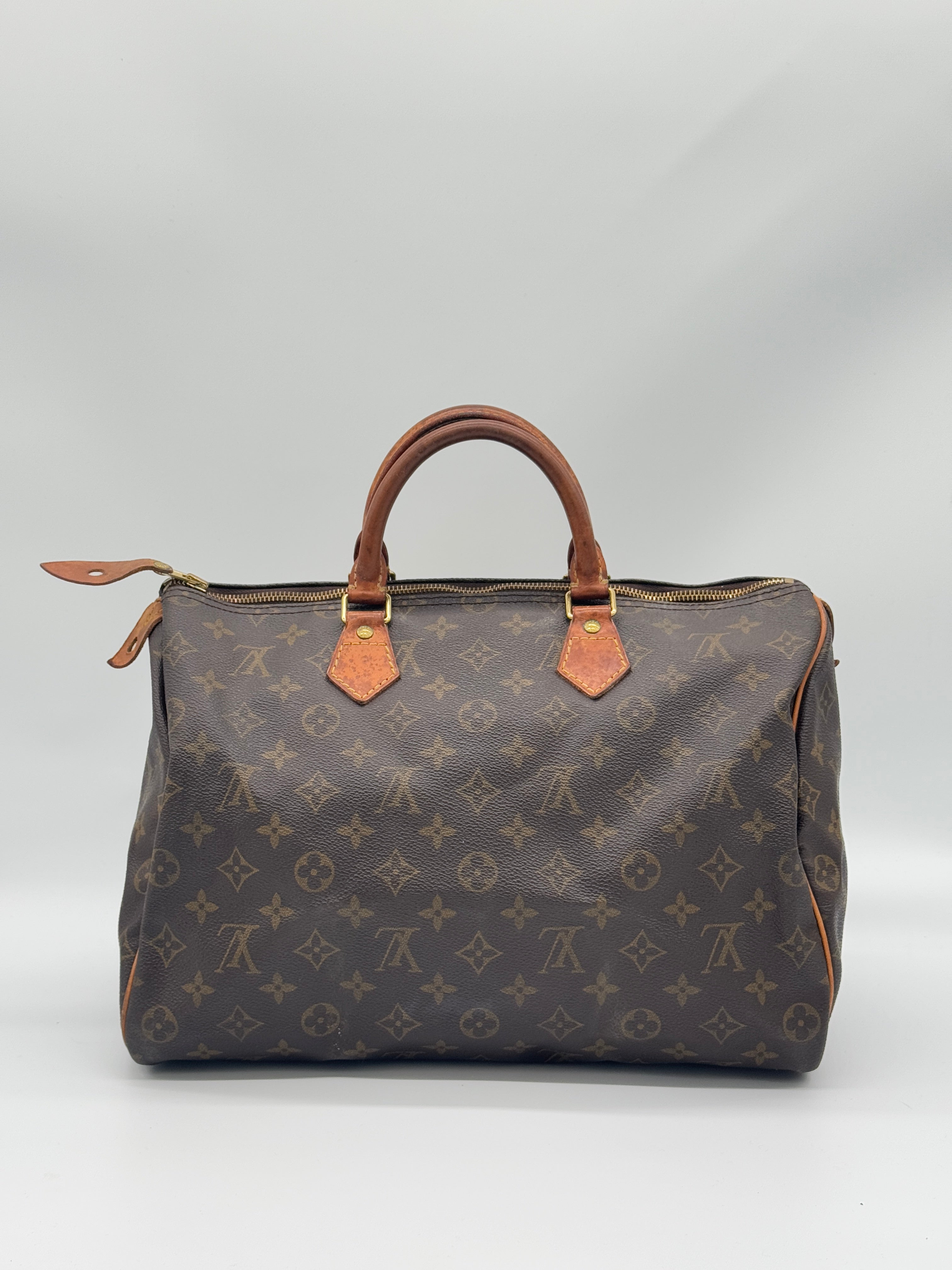 Louis Vuitton Speedy 35