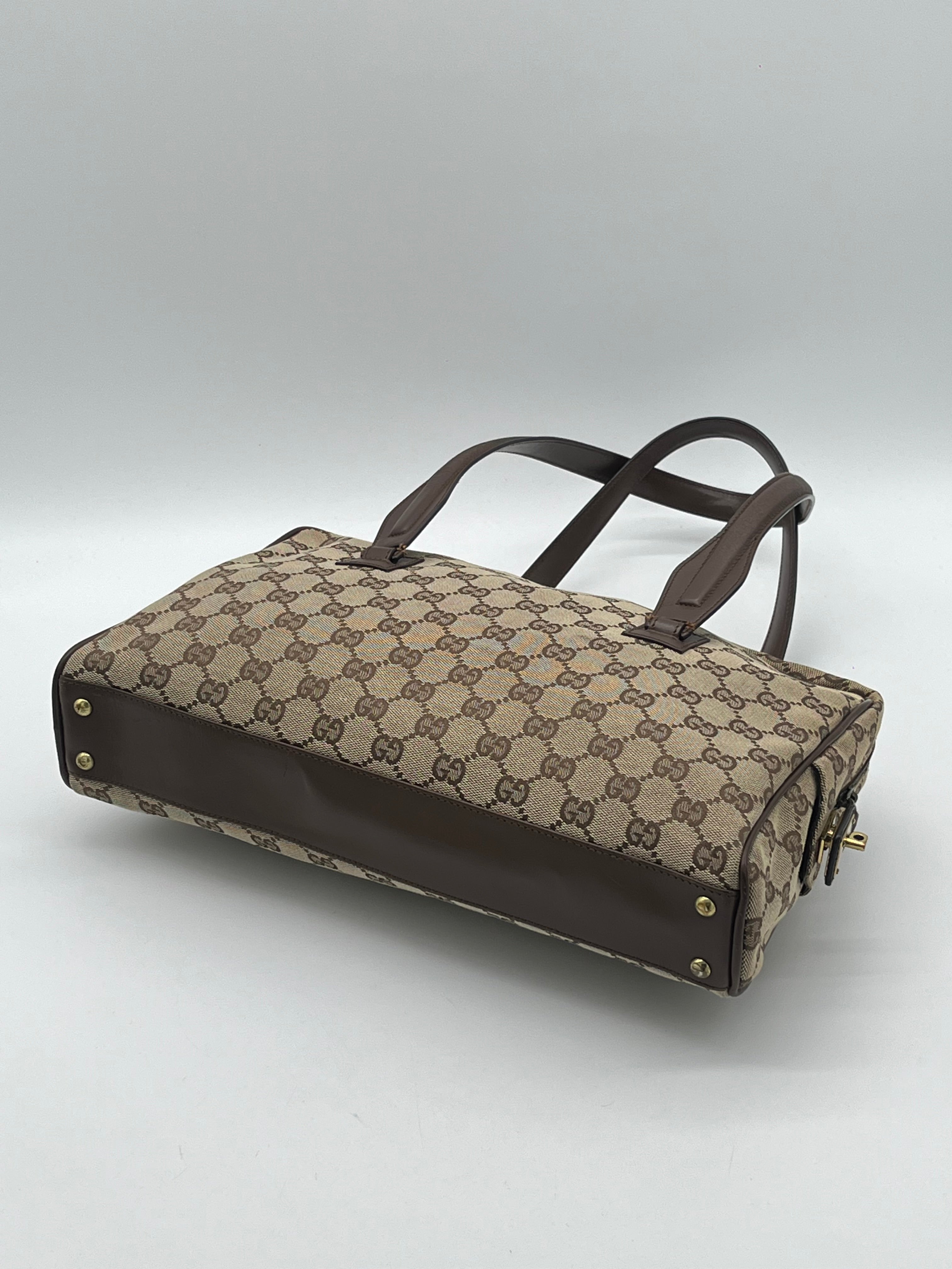 Gucci Canvas Shoulderbag