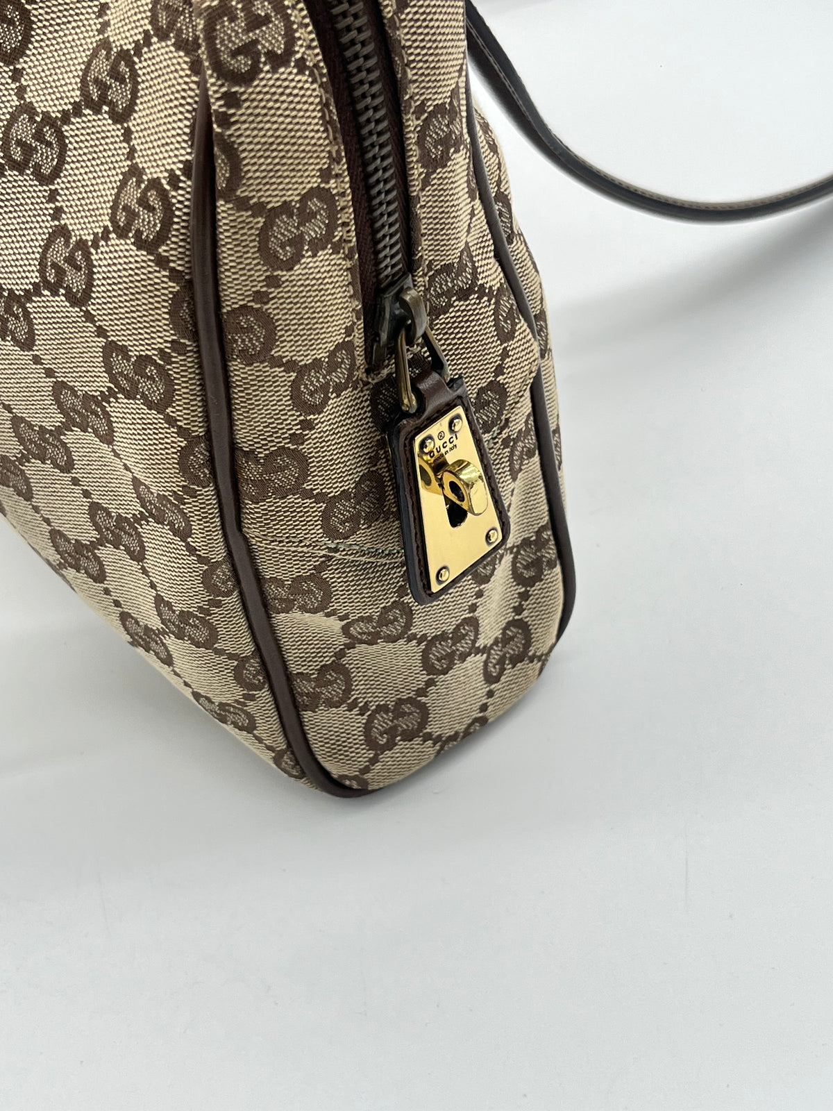 Gucci Canvas Shoulderbag