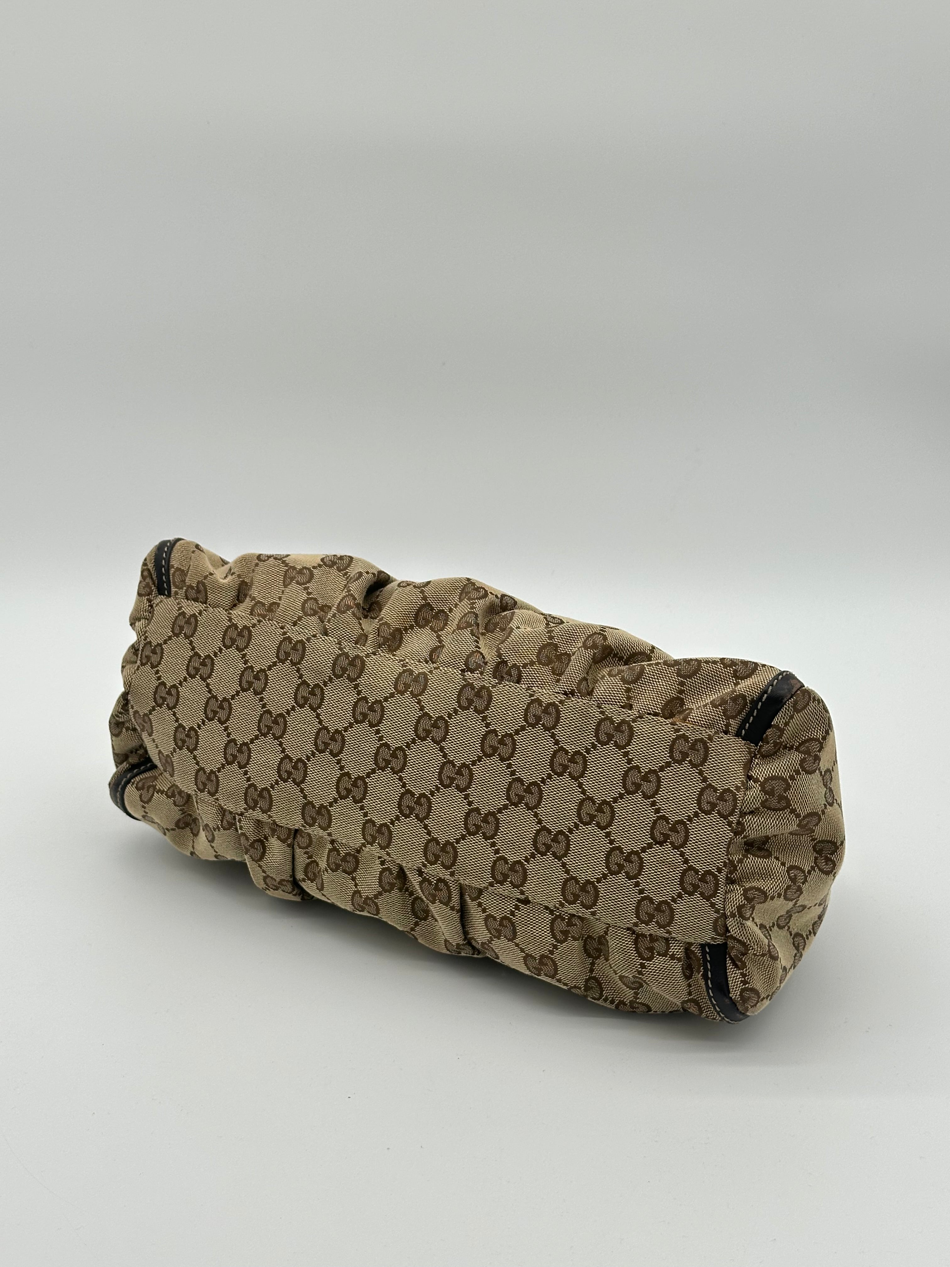 Gucci Abbey D-Ring
