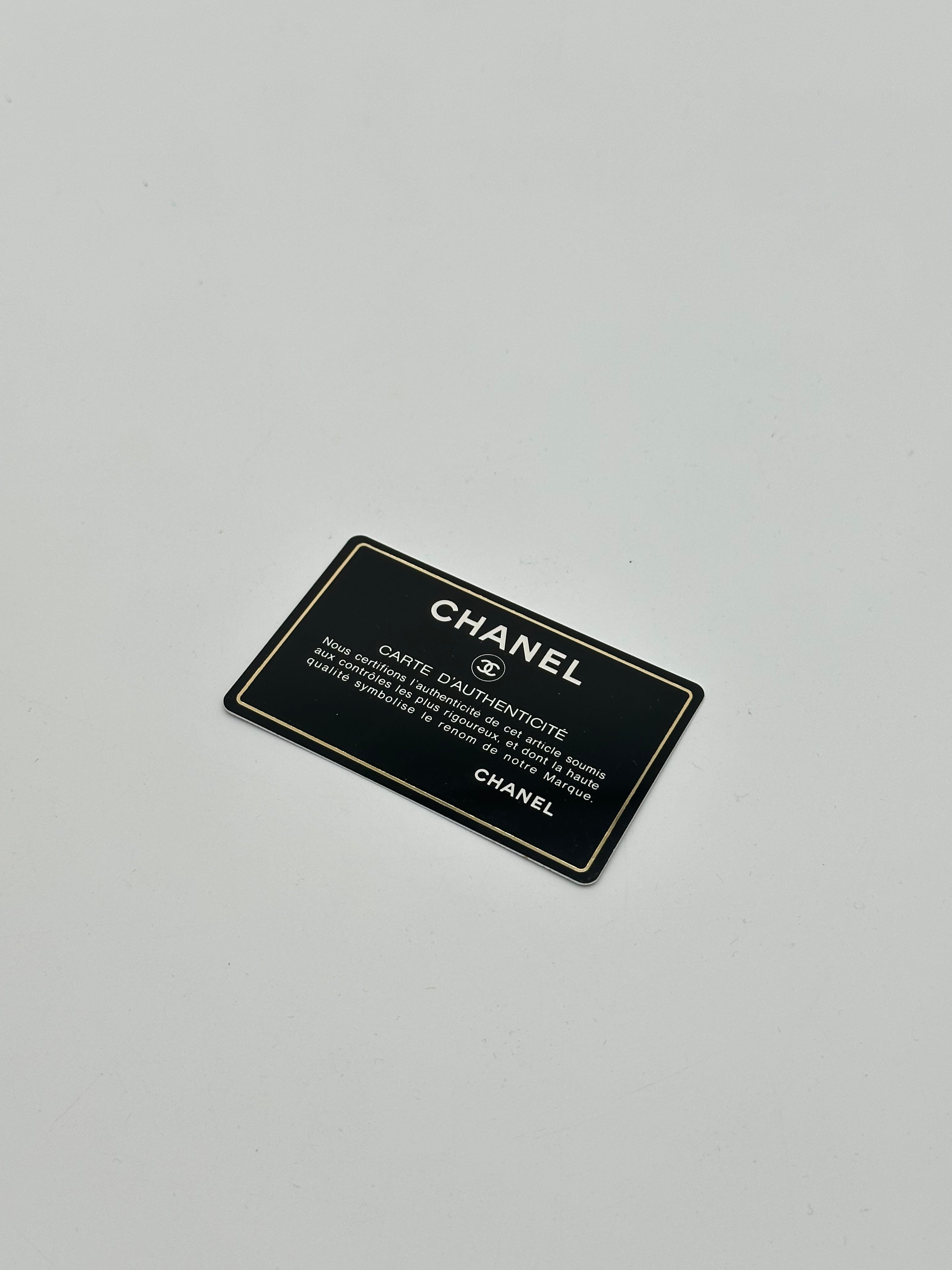 Pre-loved Chanel Classic Double Flap Medium | Pepper Luxury Vintage