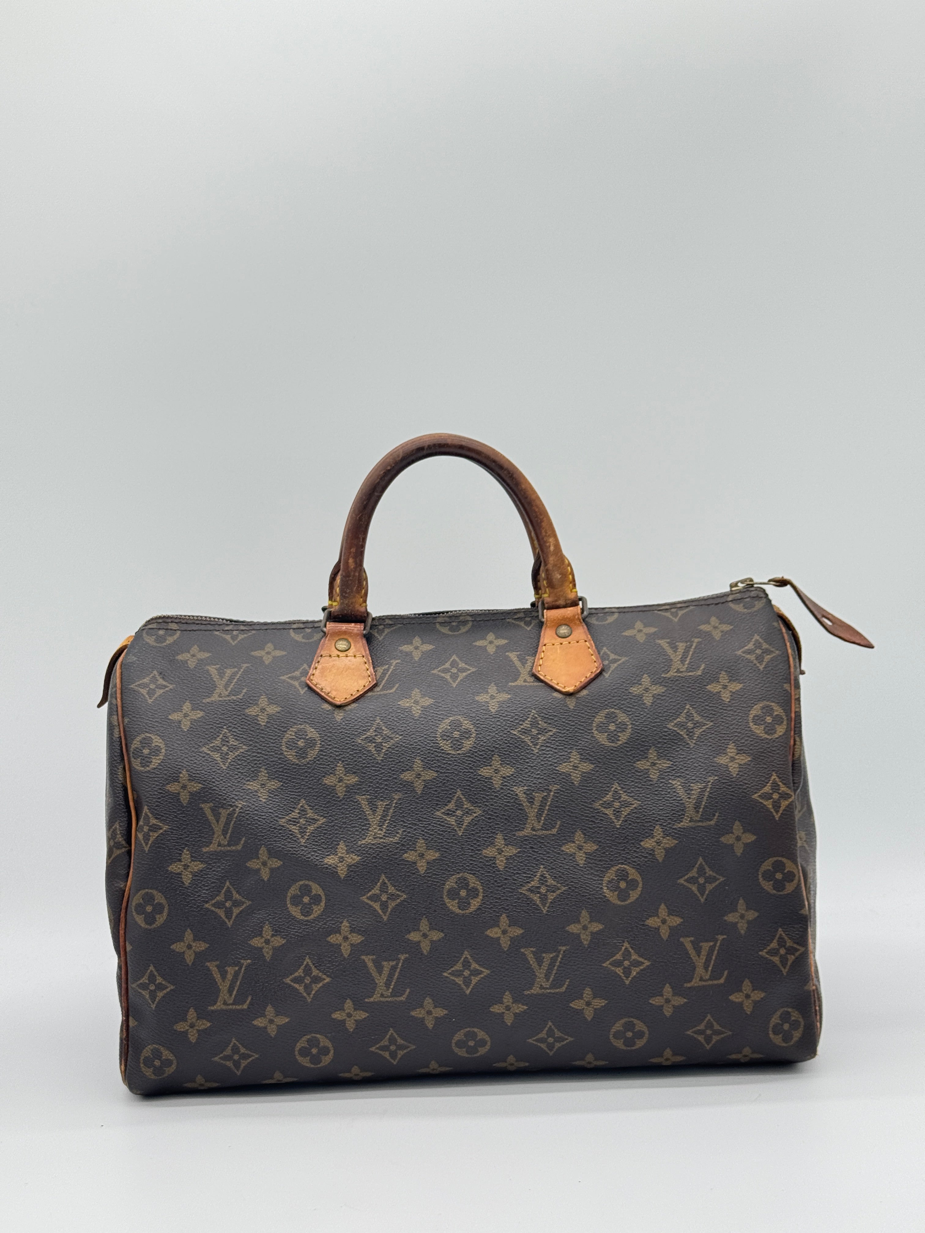 Louis Vuitton Speedy 35