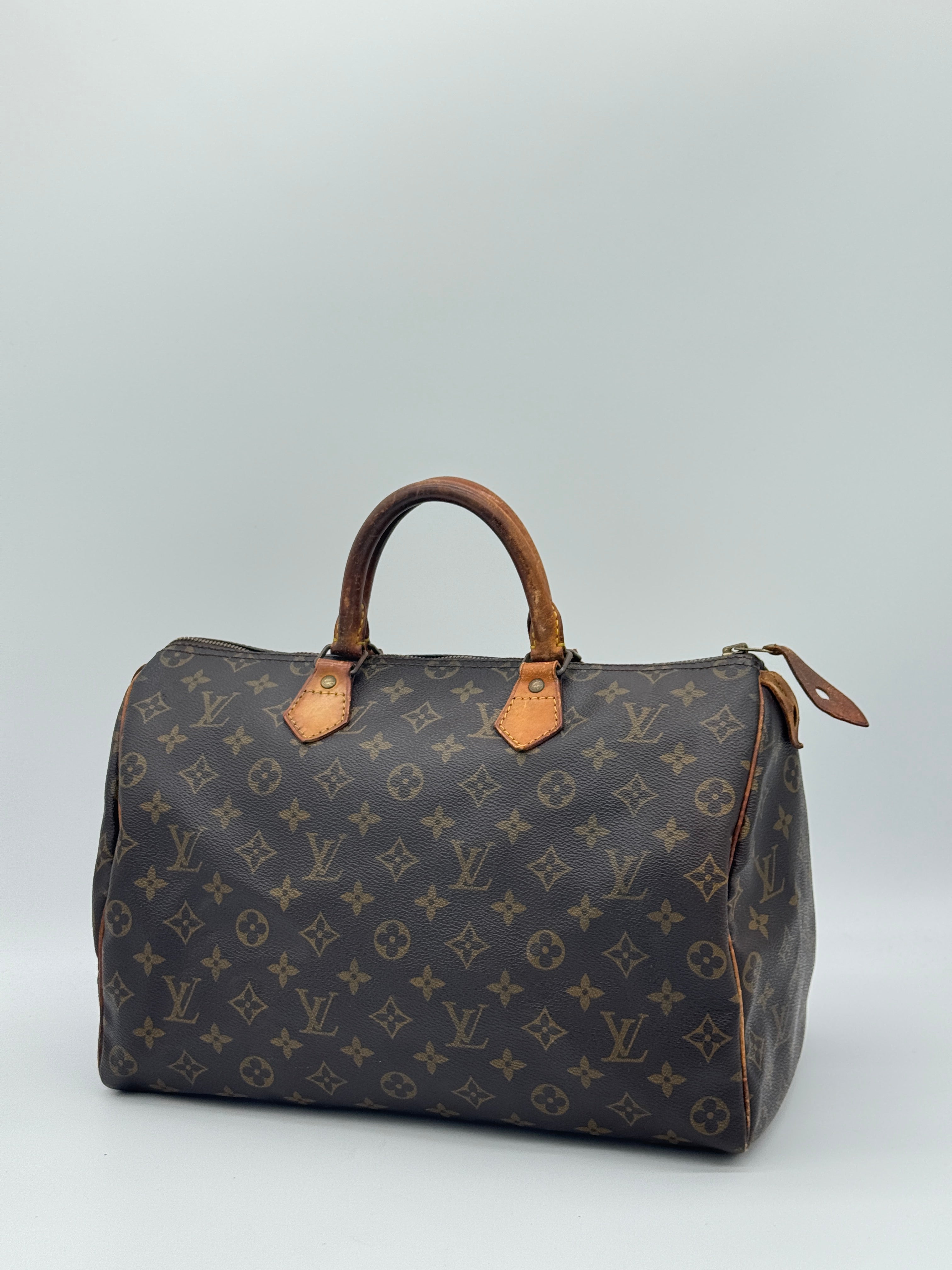 Louis Vuitton Speedy 35